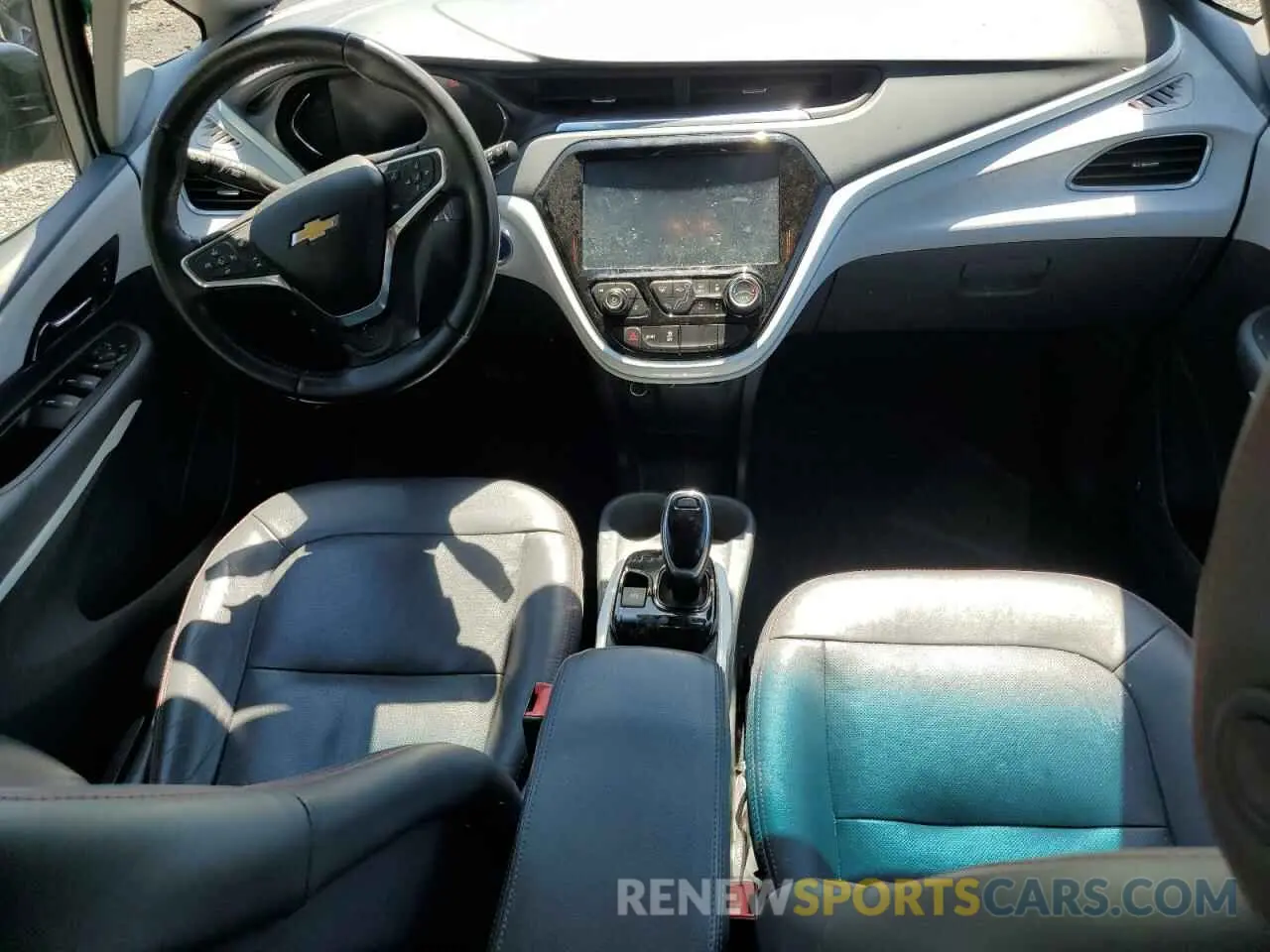 8 Фотография поврежденного автомобиля 1G1FZ6S05L4147680 CHEVROLET BOLT 2020