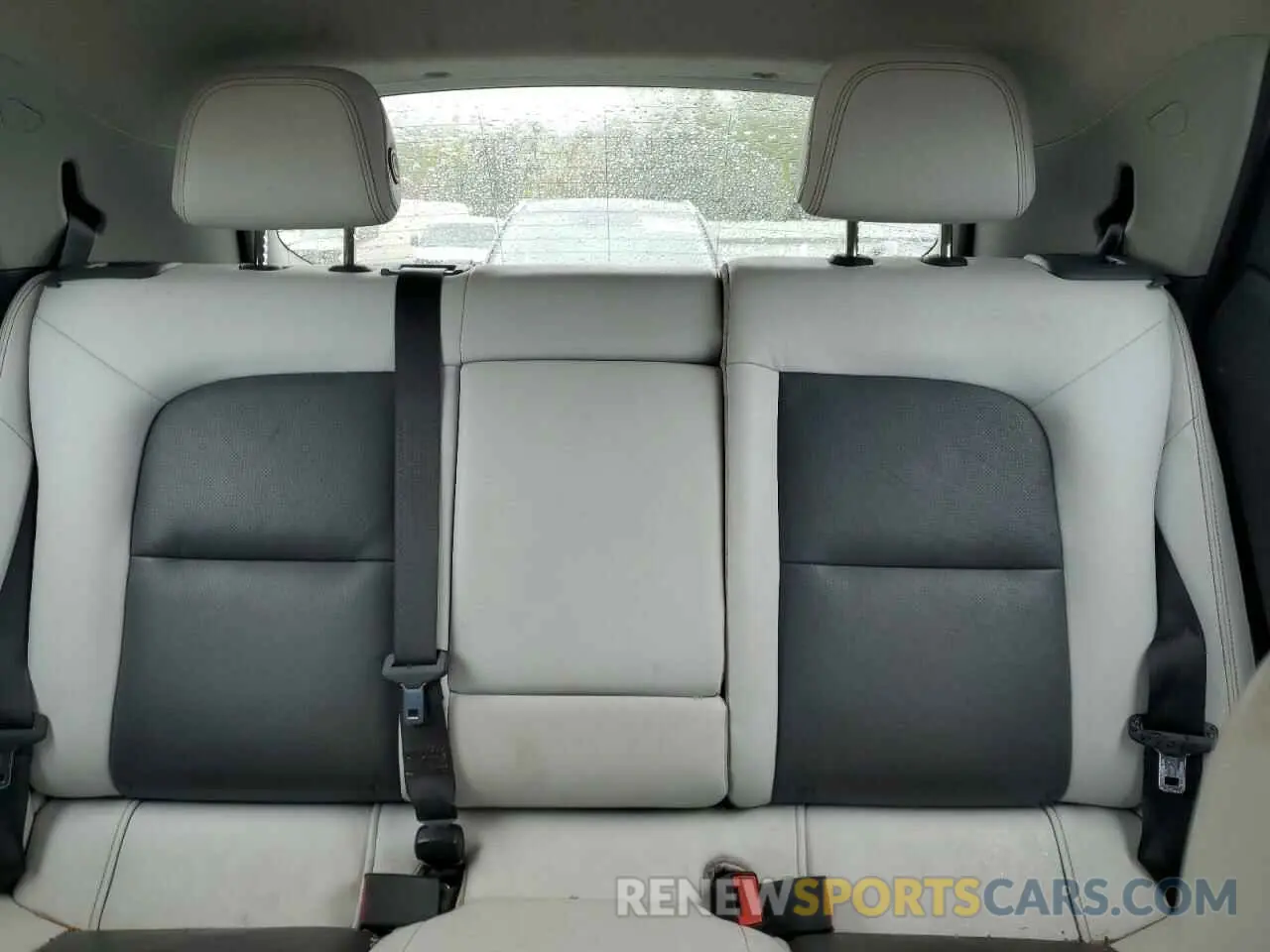 10 Photograph of a damaged car 1G1FZ6S0XL4147450 CHEVROLET BOLT 2020
