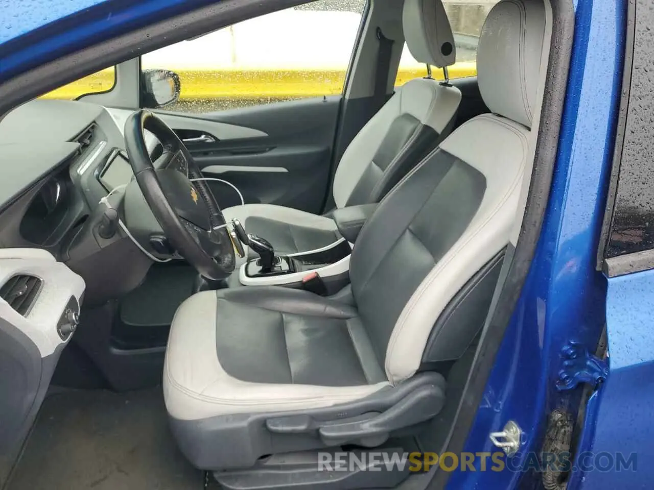 7 Photograph of a damaged car 1G1FZ6S0XL4147450 CHEVROLET BOLT 2020