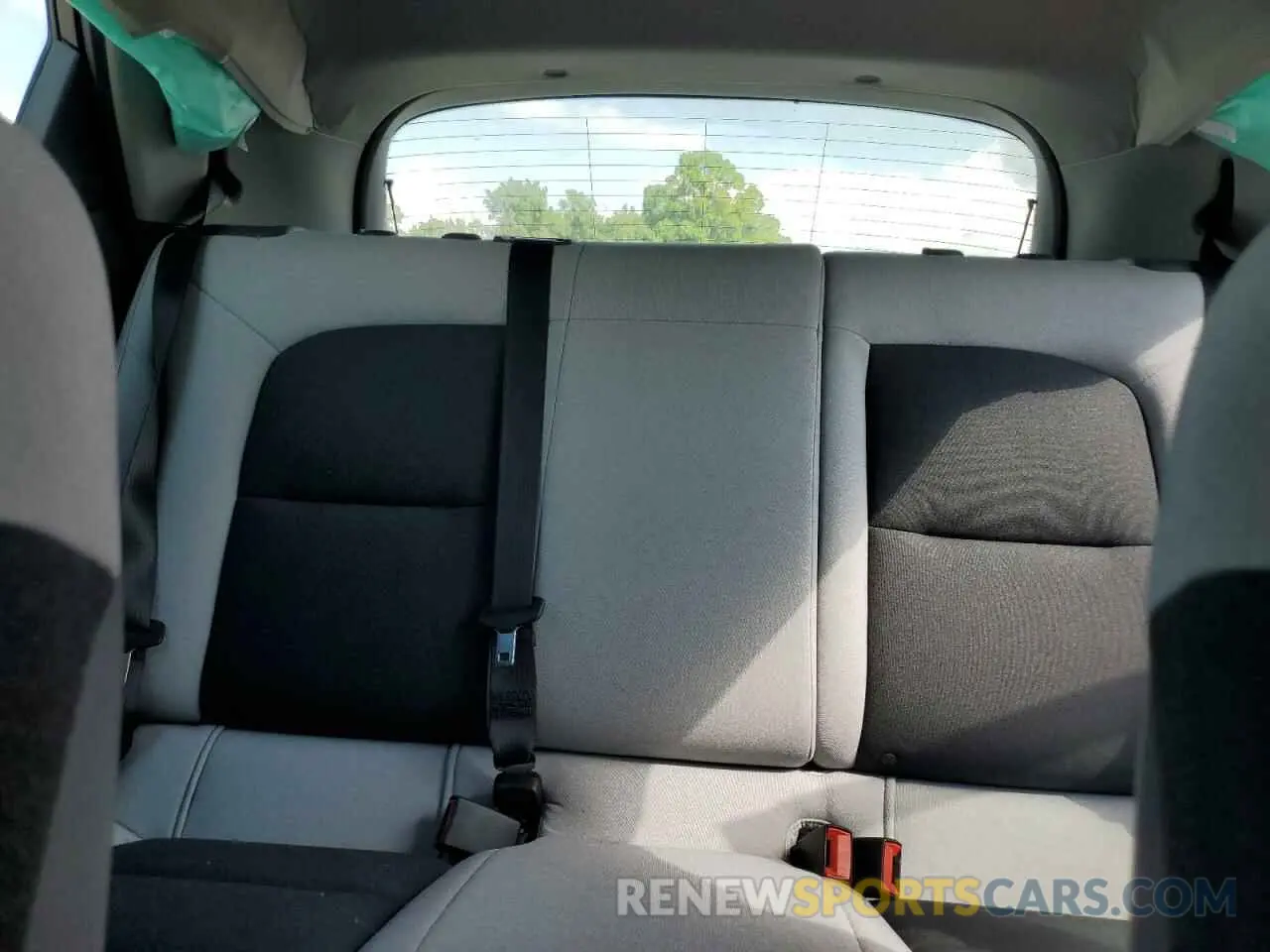 10 Photograph of a damaged car 1G1FY6S06M4110884 CHEVROLET BOLT 2021