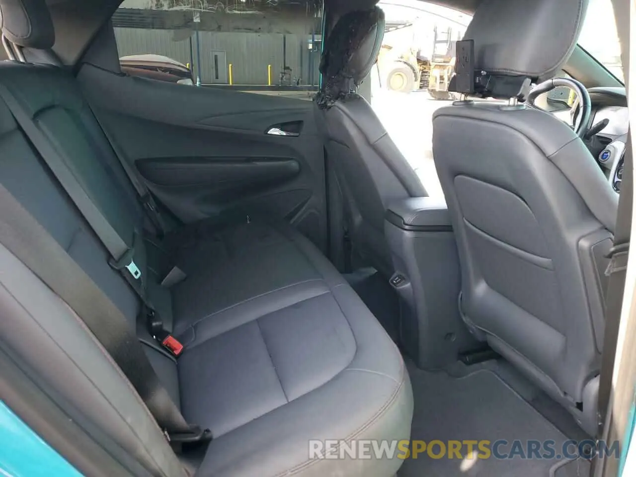 10 Photograph of a damaged car 1G1FZ6S01M4105220 CHEVROLET BOLT 2021