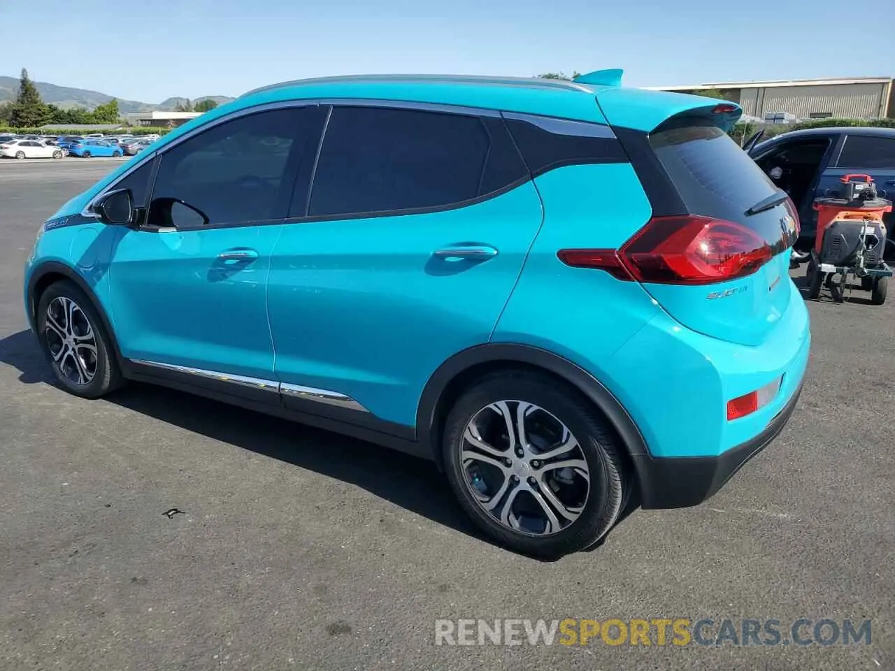2 Photograph of a damaged car 1G1FZ6S01M4105220 CHEVROLET BOLT 2021