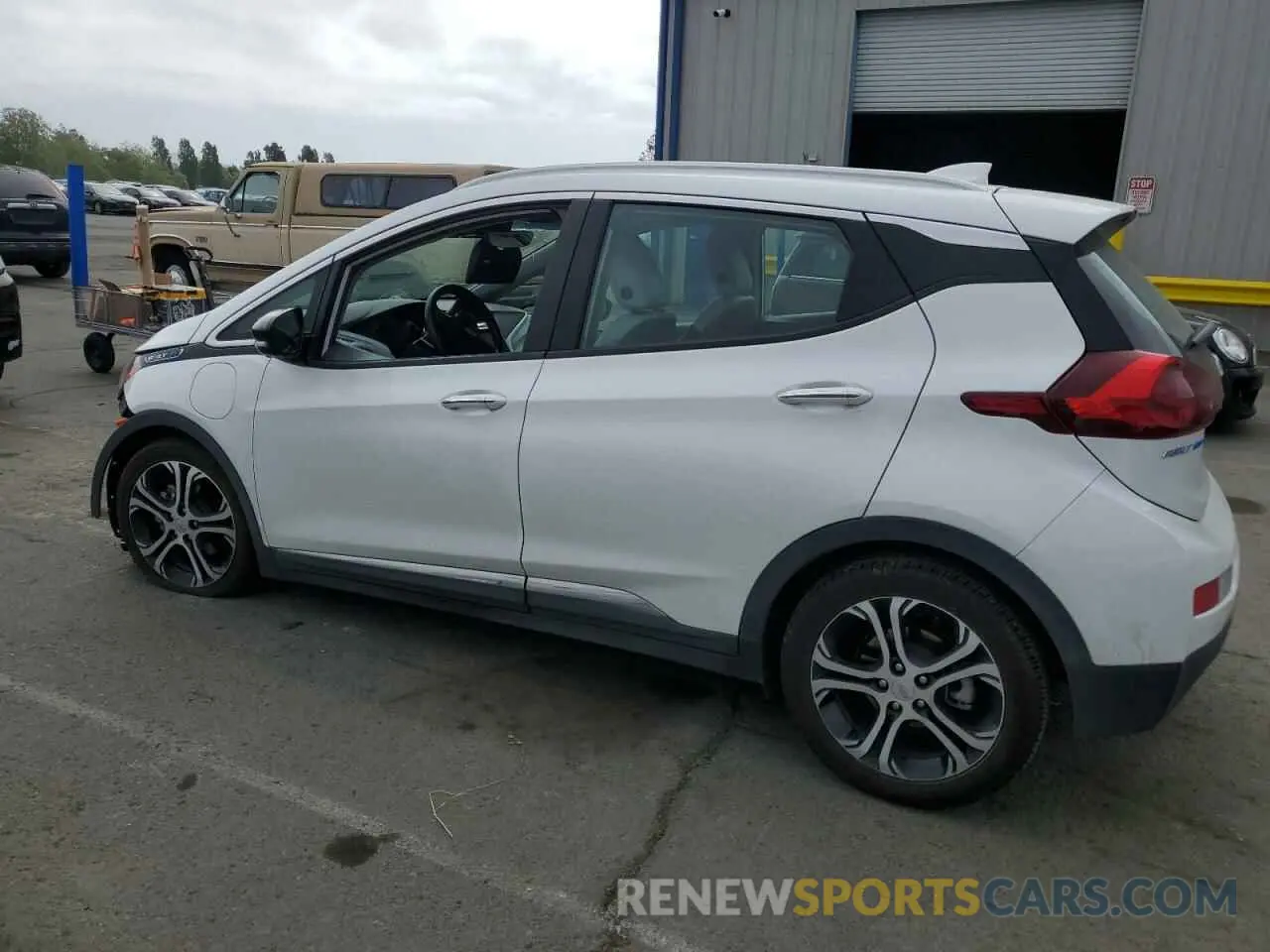 2 Фотография поврежденного автомобиля 1G1FZ6S04M4106586 CHEVROLET BOLT 2021