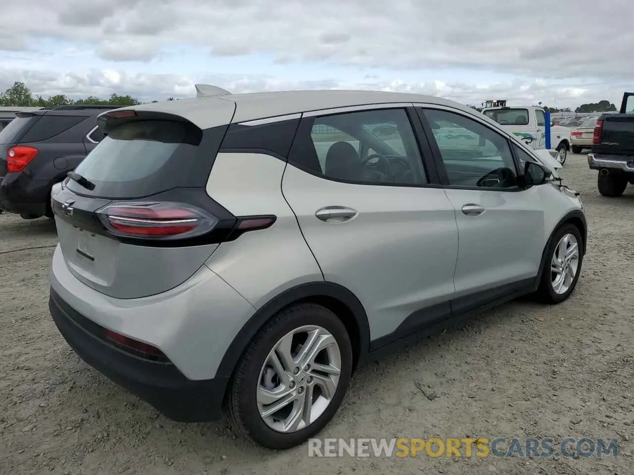 3 Photograph of a damaged car 1G1FW6S03N4124362 CHEVROLET BOLT 2022