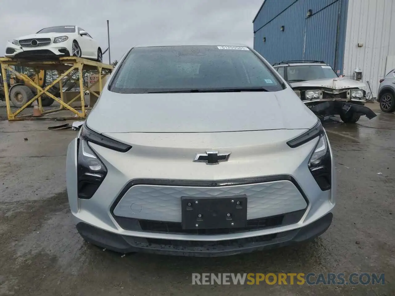 5 Photograph of a damaged car 1G1FX6S0XN4129748 CHEVROLET BOLT 2022