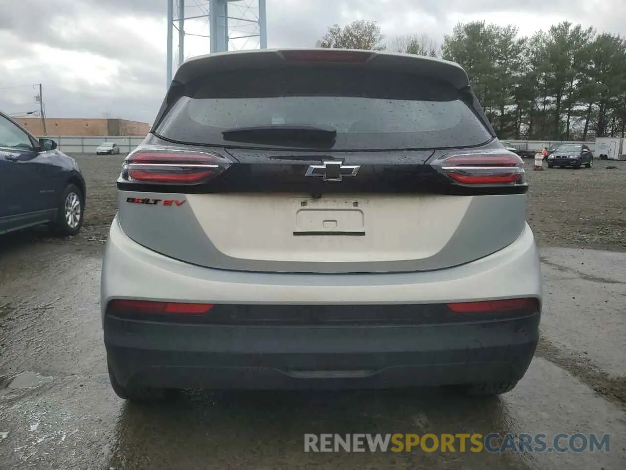 6 Photograph of a damaged car 1G1FX6S0XN4129748 CHEVROLET BOLT 2022