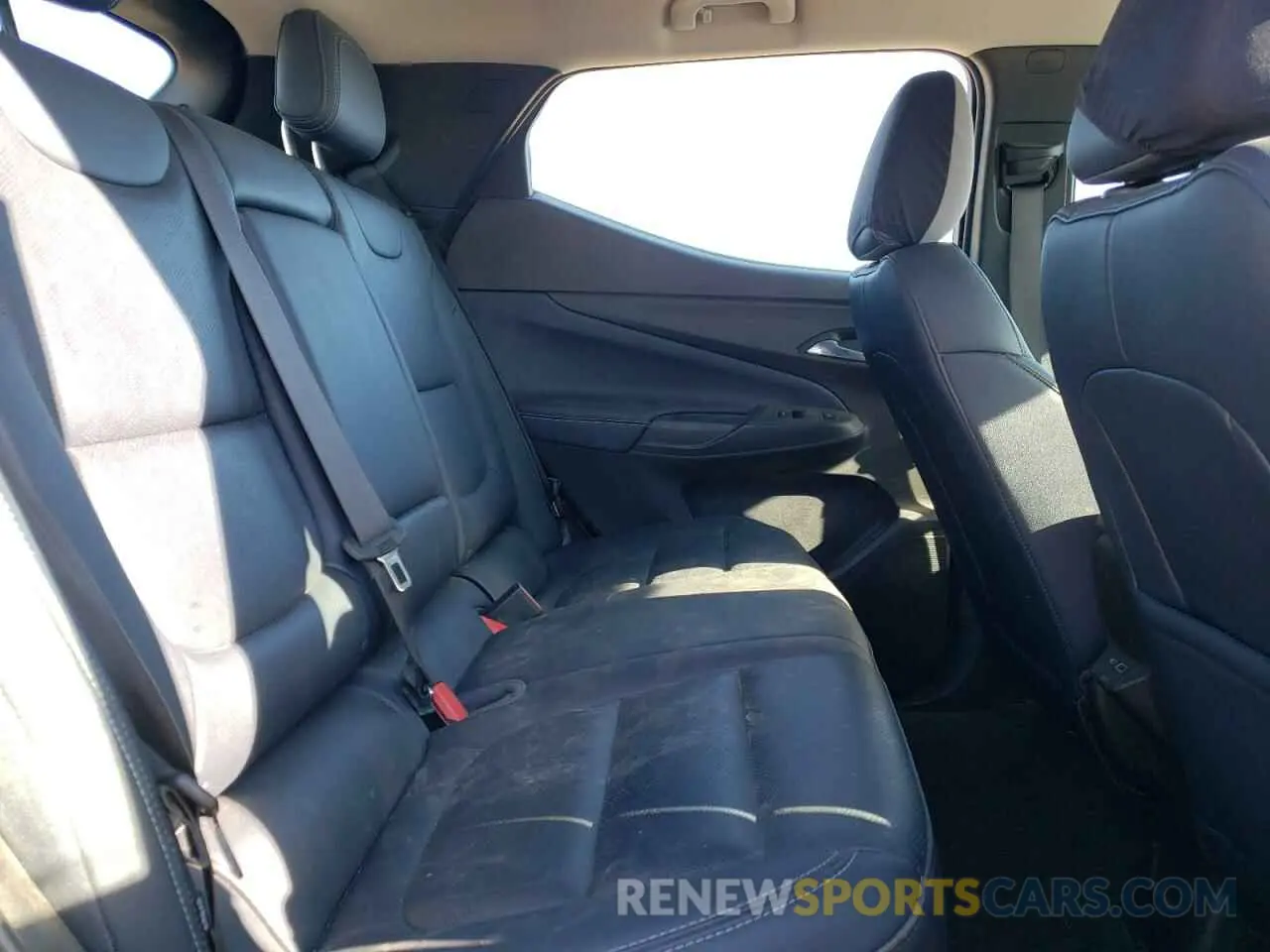 10 Photograph of a damaged car 1G1FZ6S01N4105719 CHEVROLET BOLT 2022