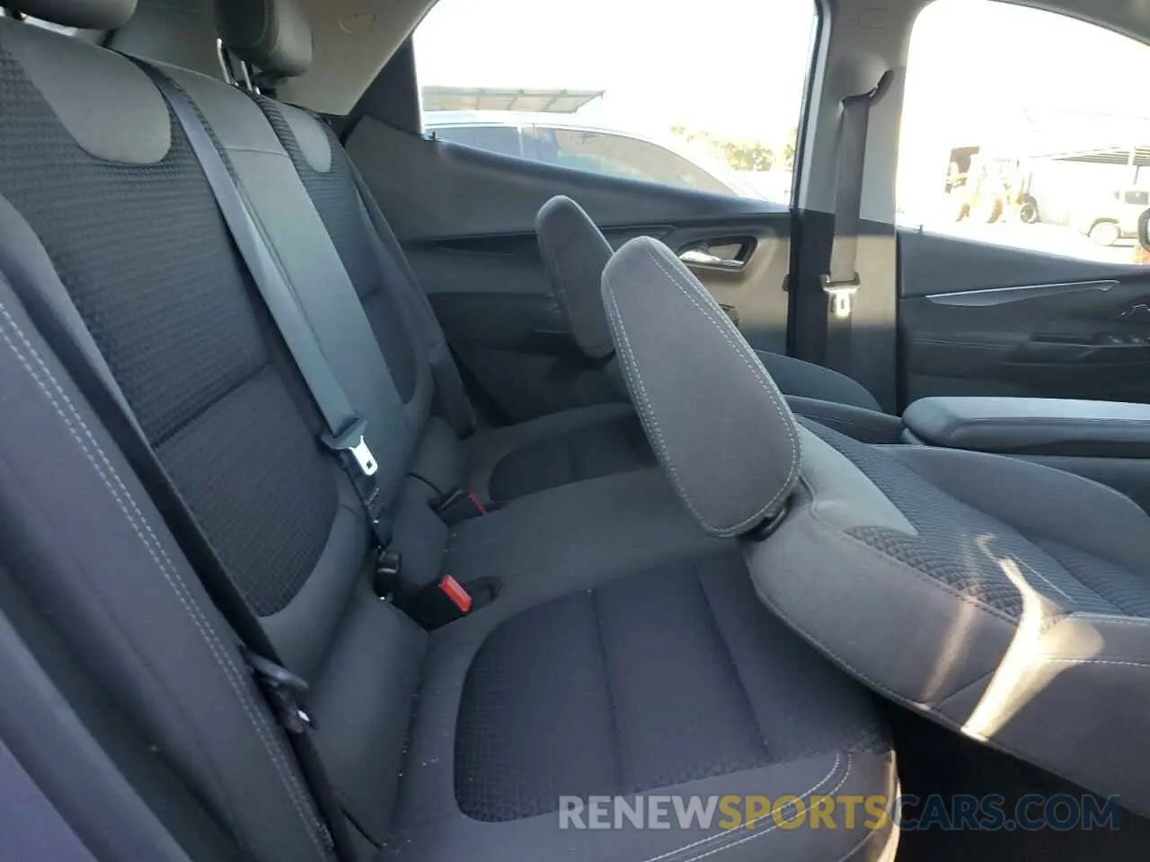 10 Photograph of a damaged car 1G1FW6S02P4123674 CHEVROLET BOLT 2023
