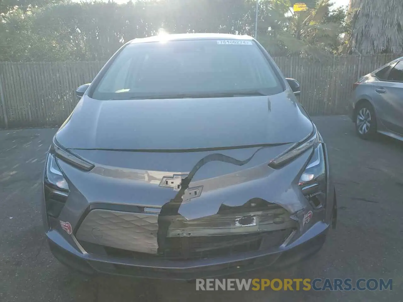 5 Photograph of a damaged car 1G1FW6S02P4123674 CHEVROLET BOLT 2023