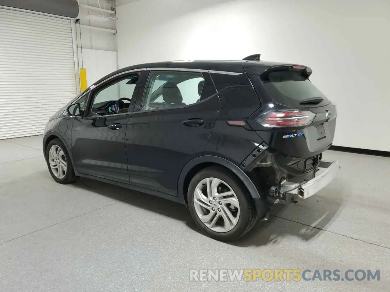2 Photograph of a damaged car 1G1FW6S06P4178418 CHEVROLET BOLT 2023