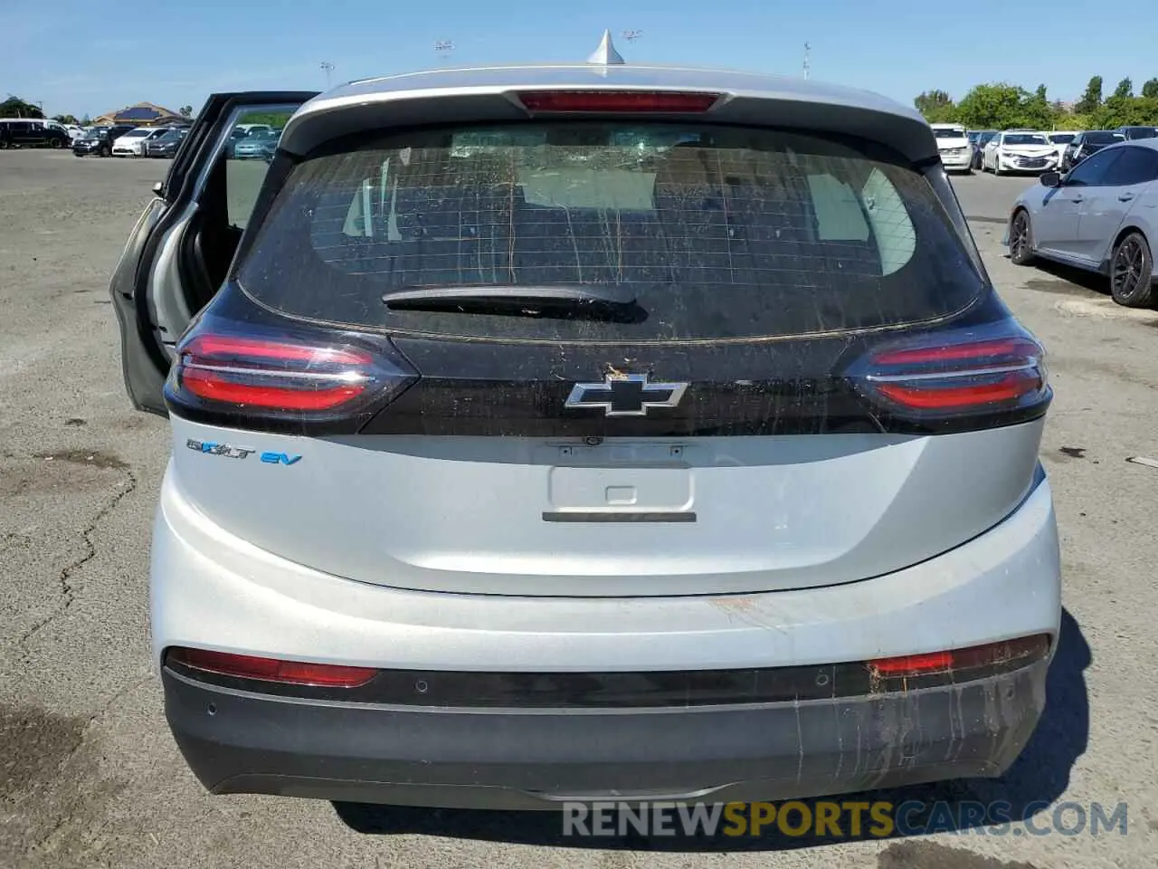 6 Photograph of a damaged car 1G1FW6S0XP4176946 CHEVROLET BOLT 2023