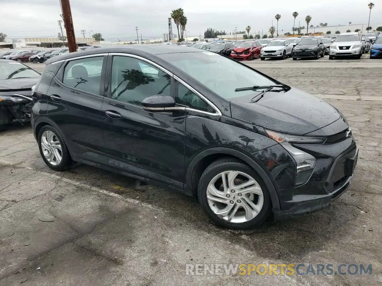 4 Photograph of a damaged car 1G1FW6S0XP4195478 CHEVROLET BOLT 2023