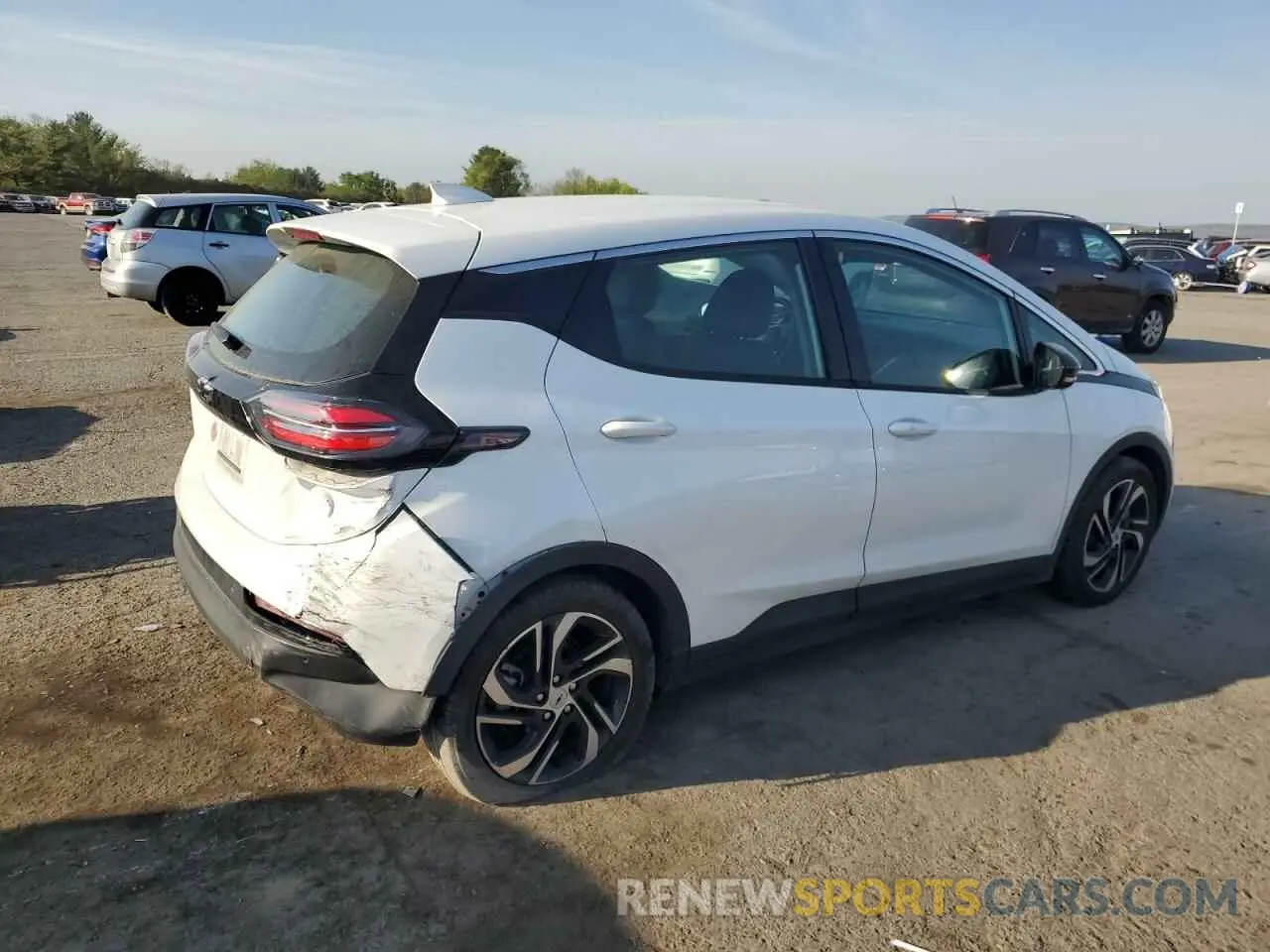 3 Photograph of a damaged car 1G1FX6S06P4151359 CHEVROLET BOLT 2023