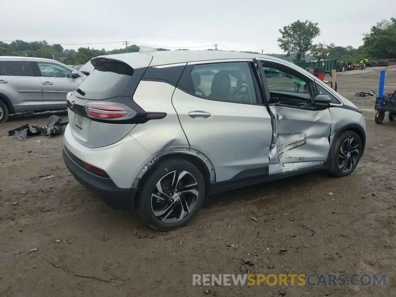 3 Photograph of a damaged car 1G1FX6S08P4133686 CHEVROLET BOLT 2023