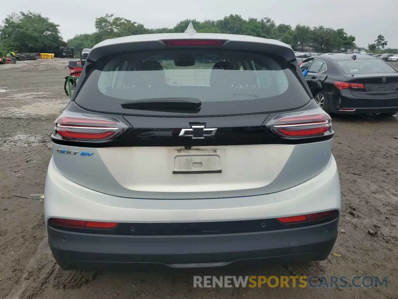 6 Photograph of a damaged car 1G1FX6S08P4133686 CHEVROLET BOLT 2023