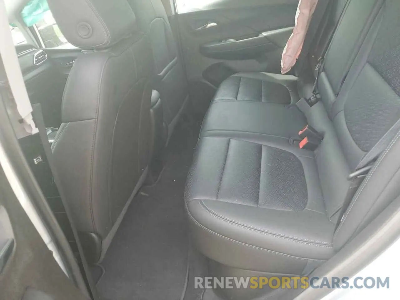 10 Photograph of a damaged car 1G1FX6S08P4190437 CHEVROLET BOLT 2023