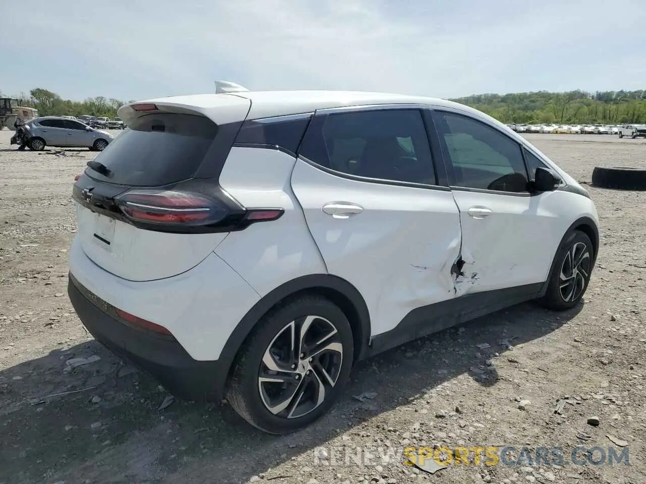 3 Photograph of a damaged car 1G1FX6S08P4206216 CHEVROLET BOLT 2023