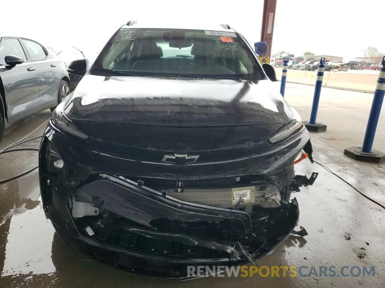 5 Photograph of a damaged car 1G1FY6S02P4164641 CHEVROLET BOLT 2023