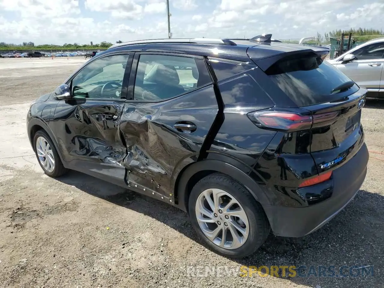 2 Photograph of a damaged car 1G1FY6S05P4167887 CHEVROLET BOLT 2023
