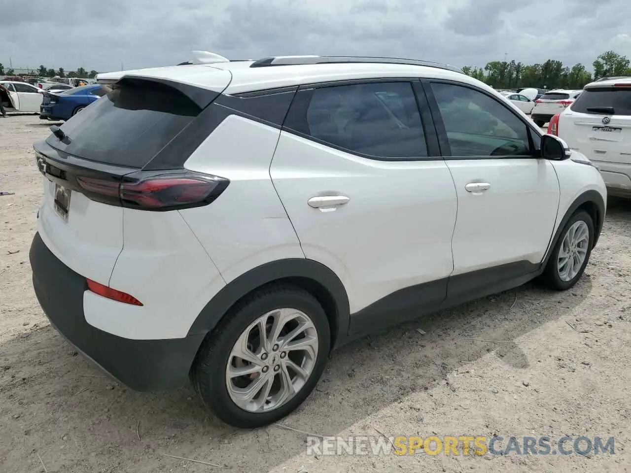 3 Photograph of a damaged car 1G1FY6S06P4106452 CHEVROLET BOLT 2023