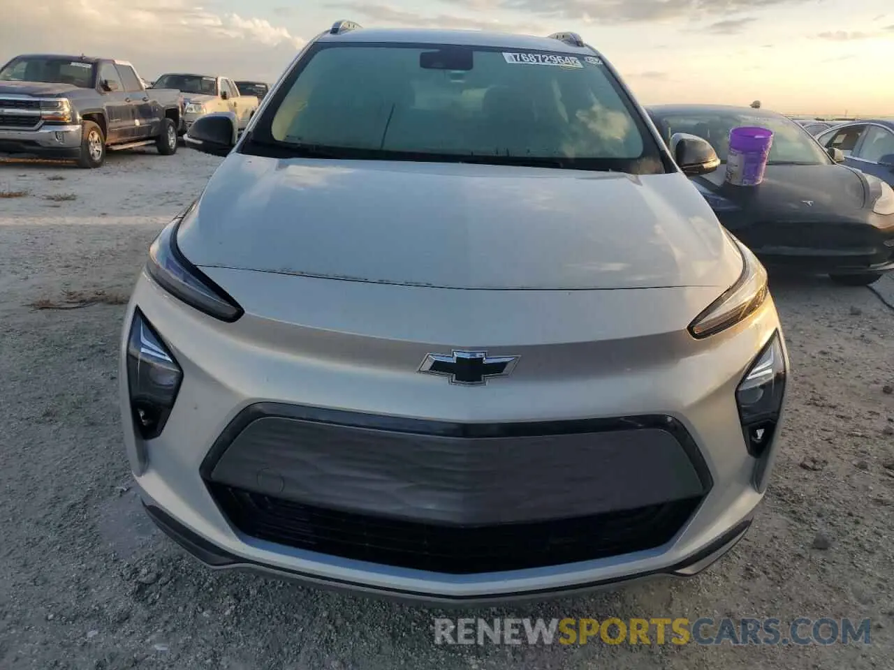 5 Photograph of a damaged car 1G1FY6S06P4164559 CHEVROLET BOLT 2023