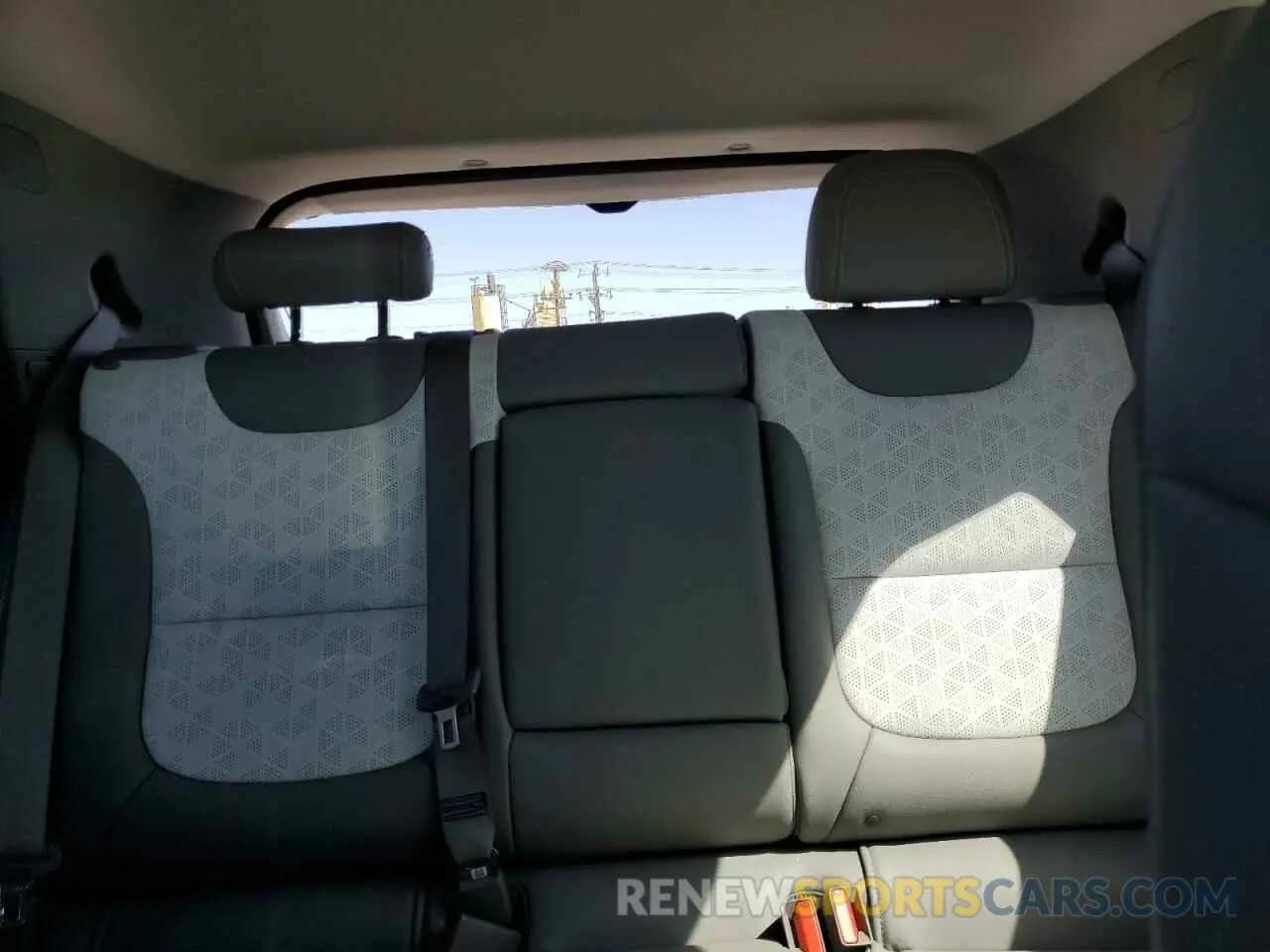 10 Photograph of a damaged car 1G1FZ6S02P4194557 CHEVROLET BOLT 2023