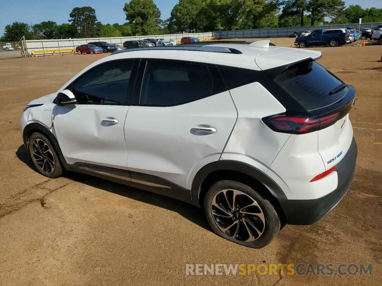 2 Photograph of a damaged car 1G1FZ6S03P4106826 CHEVROLET BOLT 2023