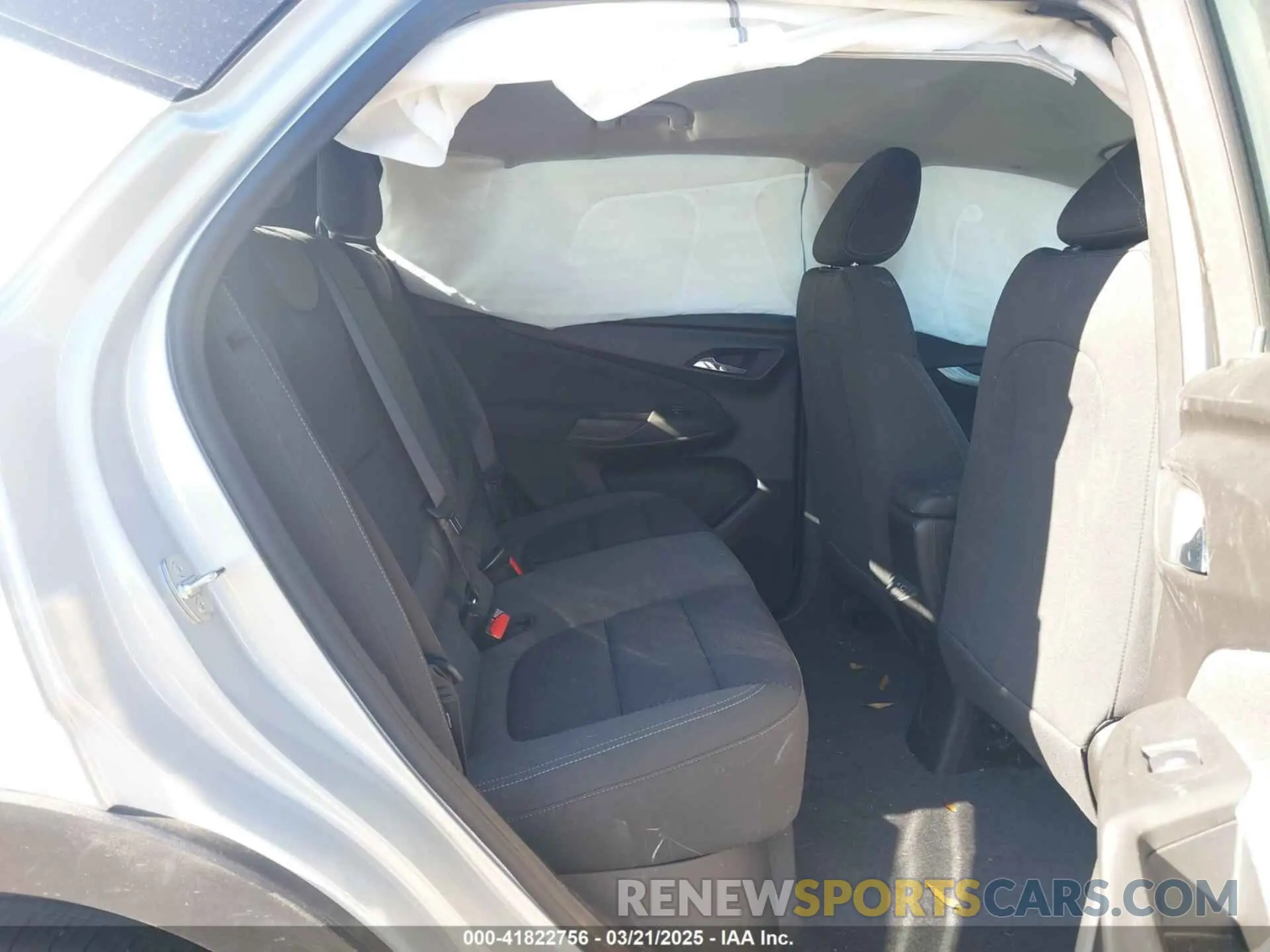 8 Фотография поврежденного автомобиля 1G1FY6S01N4112706 CHEVROLET BOLT EUV 2022