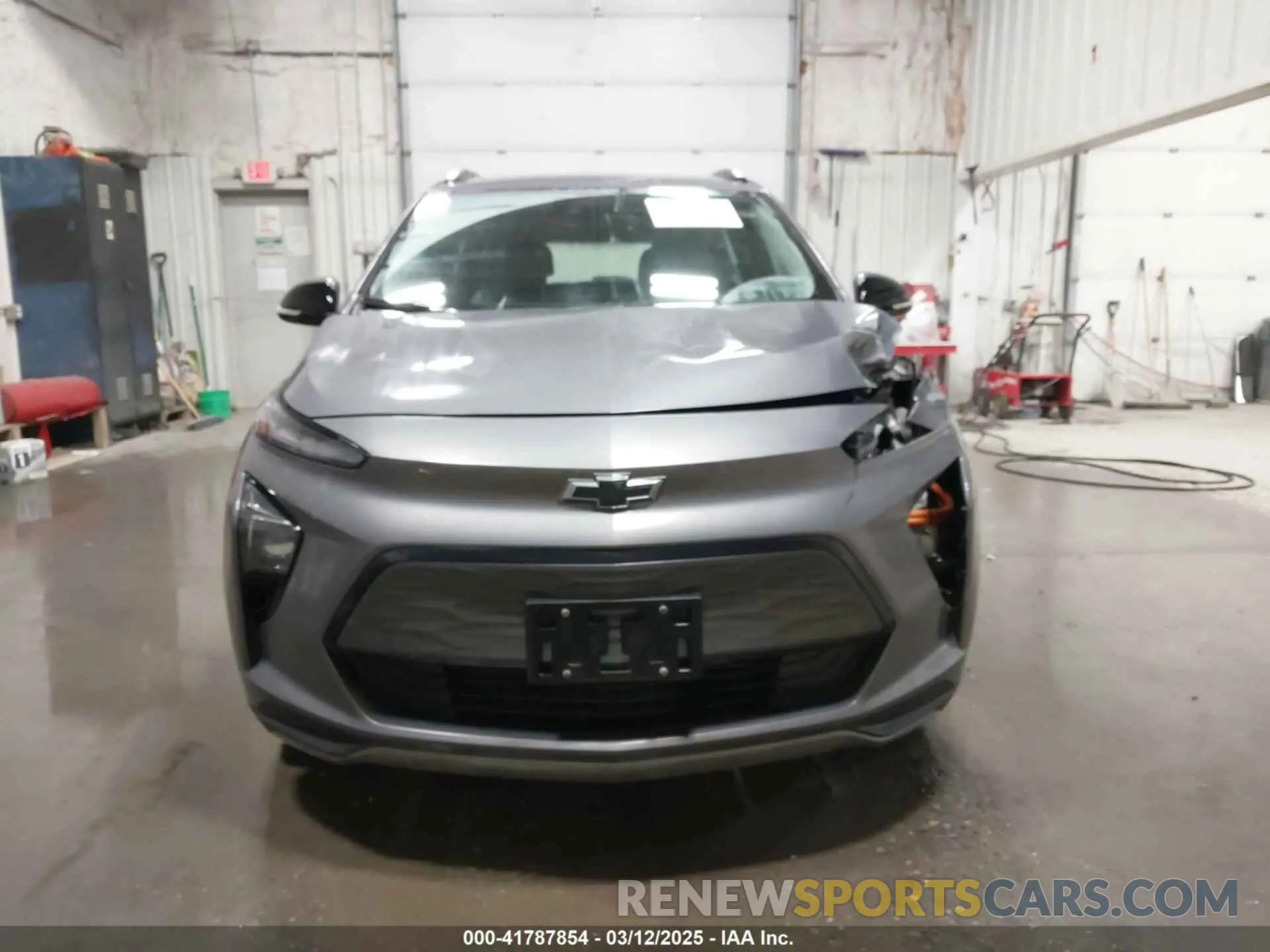 12 Photograph of a damaged car 1G1FY6S02N4108955 CHEVROLET BOLT EUV 2022