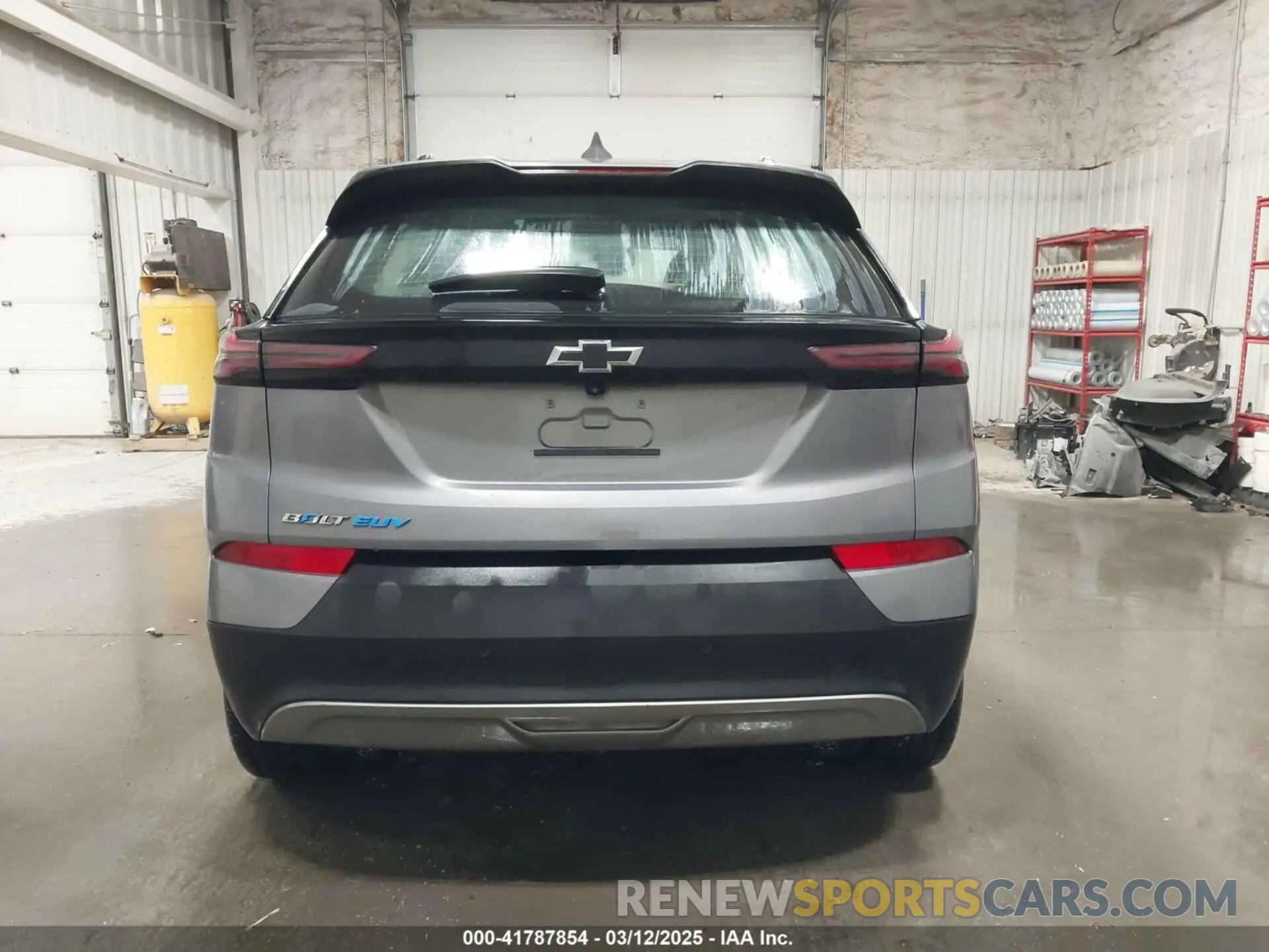 16 Photograph of a damaged car 1G1FY6S02N4108955 CHEVROLET BOLT EUV 2022