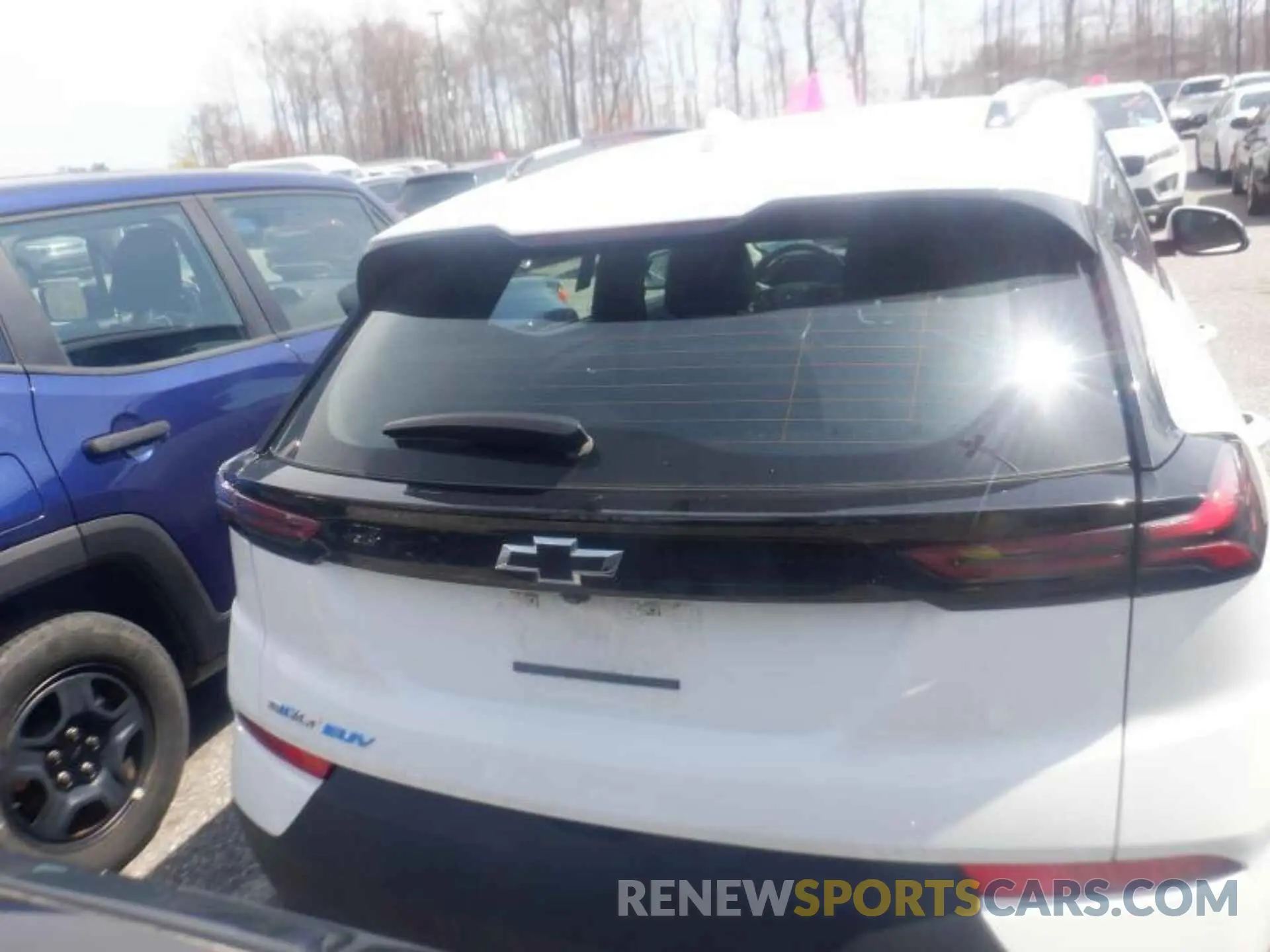 1 Фотография поврежденного автомобиля 1G1FY6S03N4125313 CHEVROLET BOLT EUV 2022