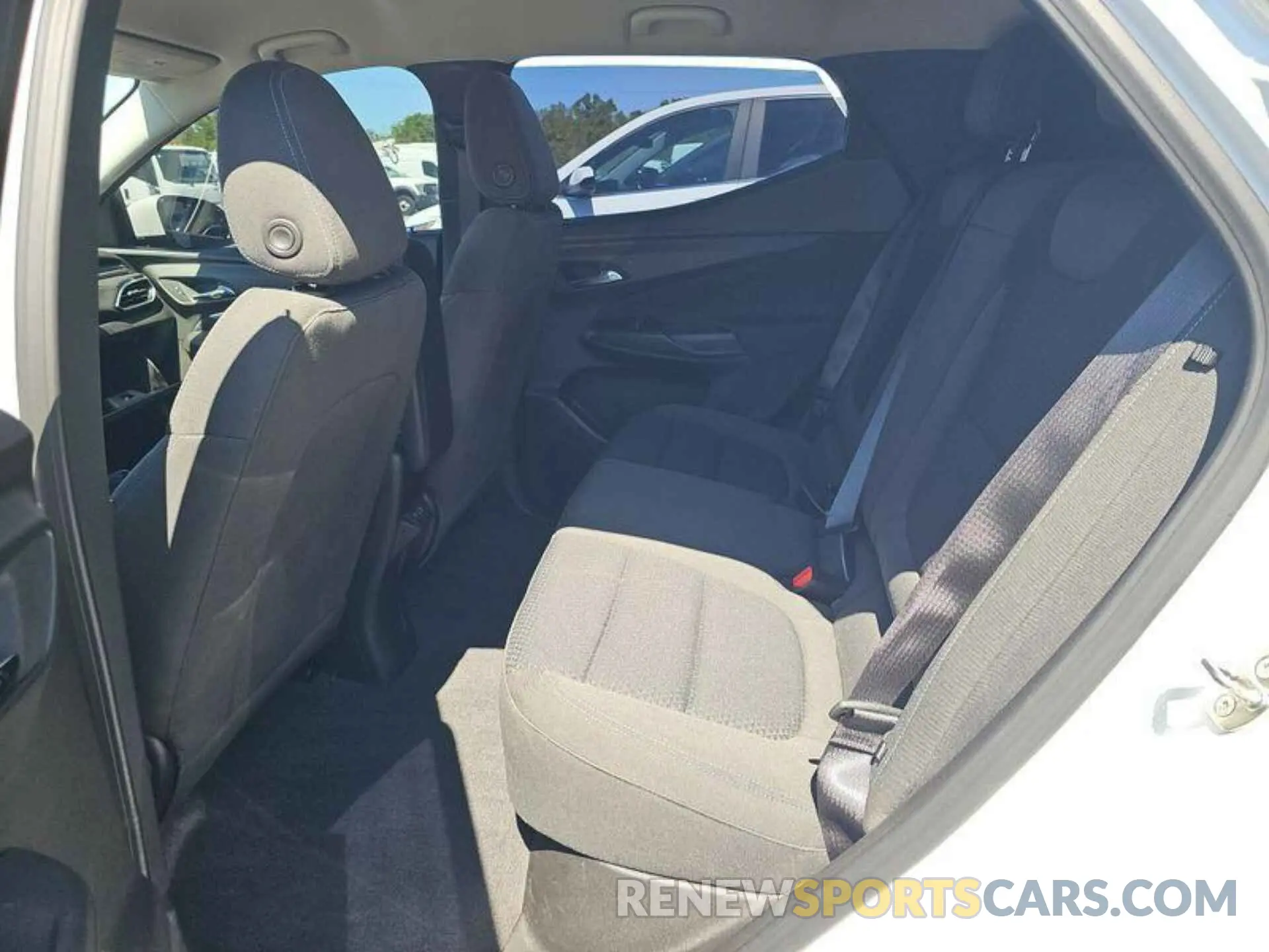 15 Фотография поврежденного автомобиля 1G1FY6S05N4125121 CHEVROLET BOLT EUV 2022