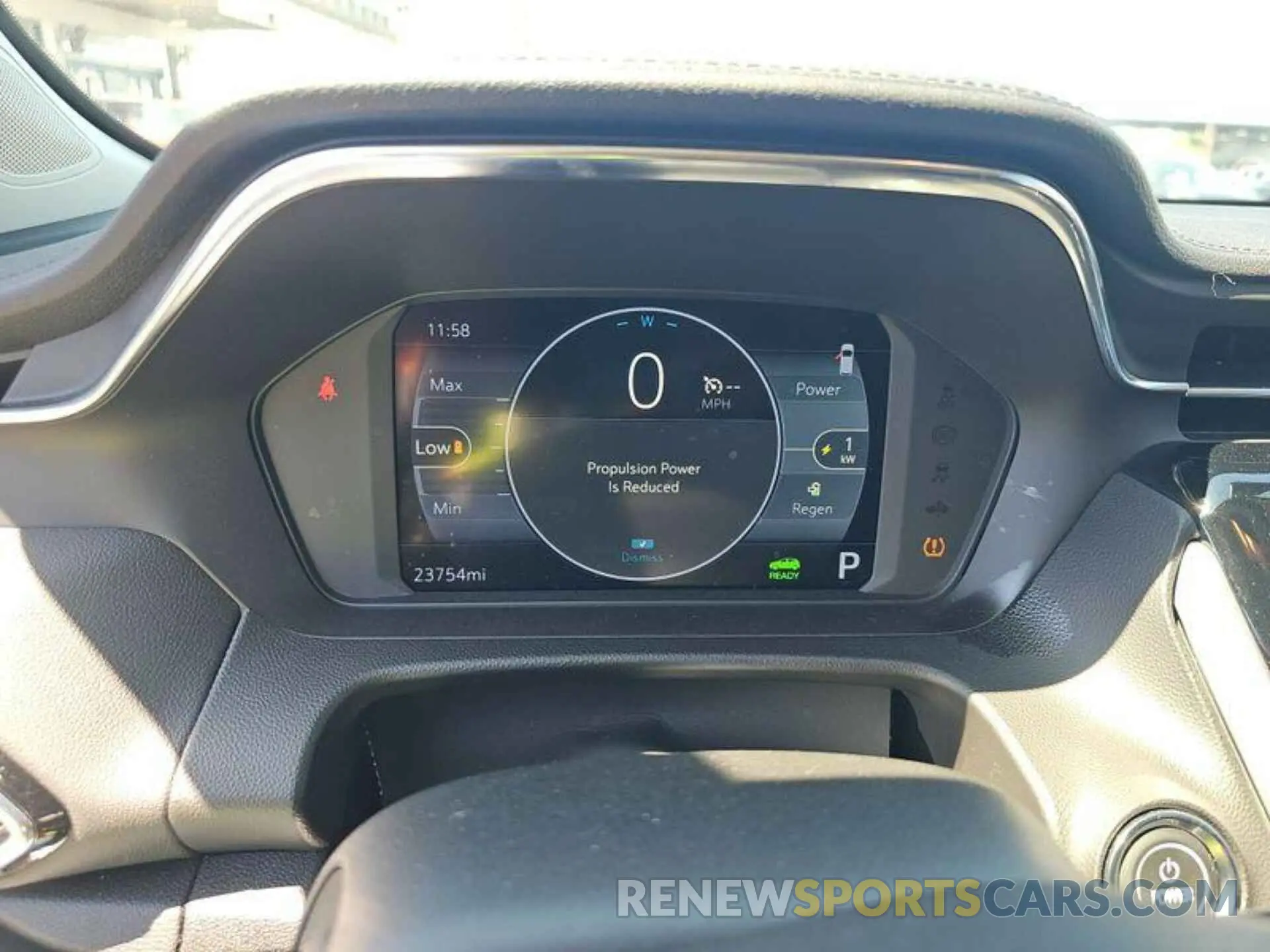 8 Фотография поврежденного автомобиля 1G1FY6S05N4125121 CHEVROLET BOLT EUV 2022