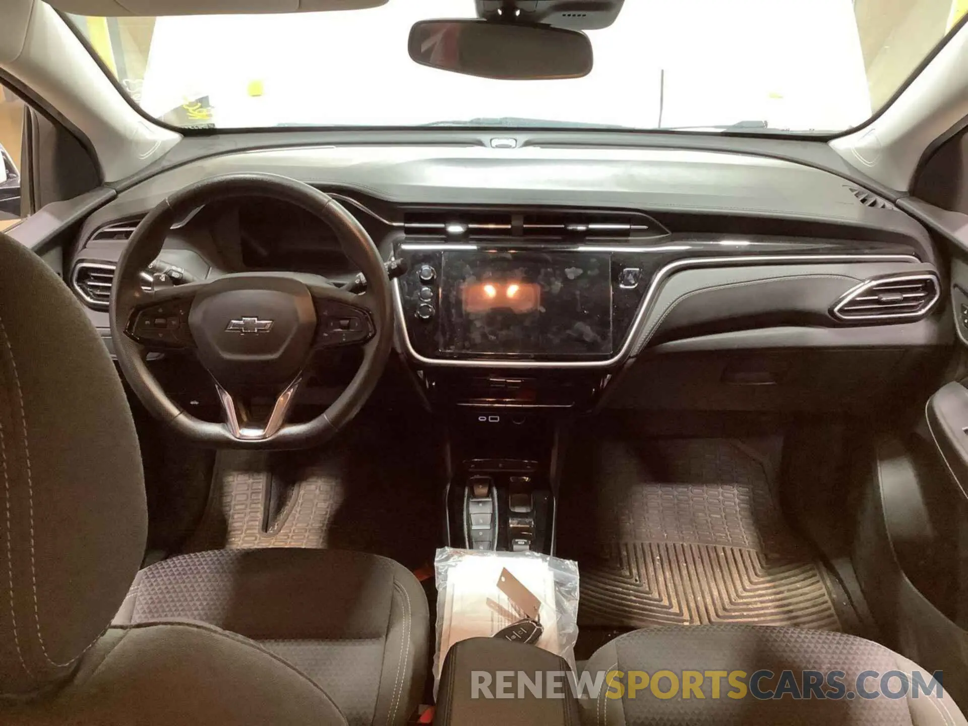 11 Фотография поврежденного автомобиля 1G1FY6S06N4125337 CHEVROLET BOLT EUV 2022