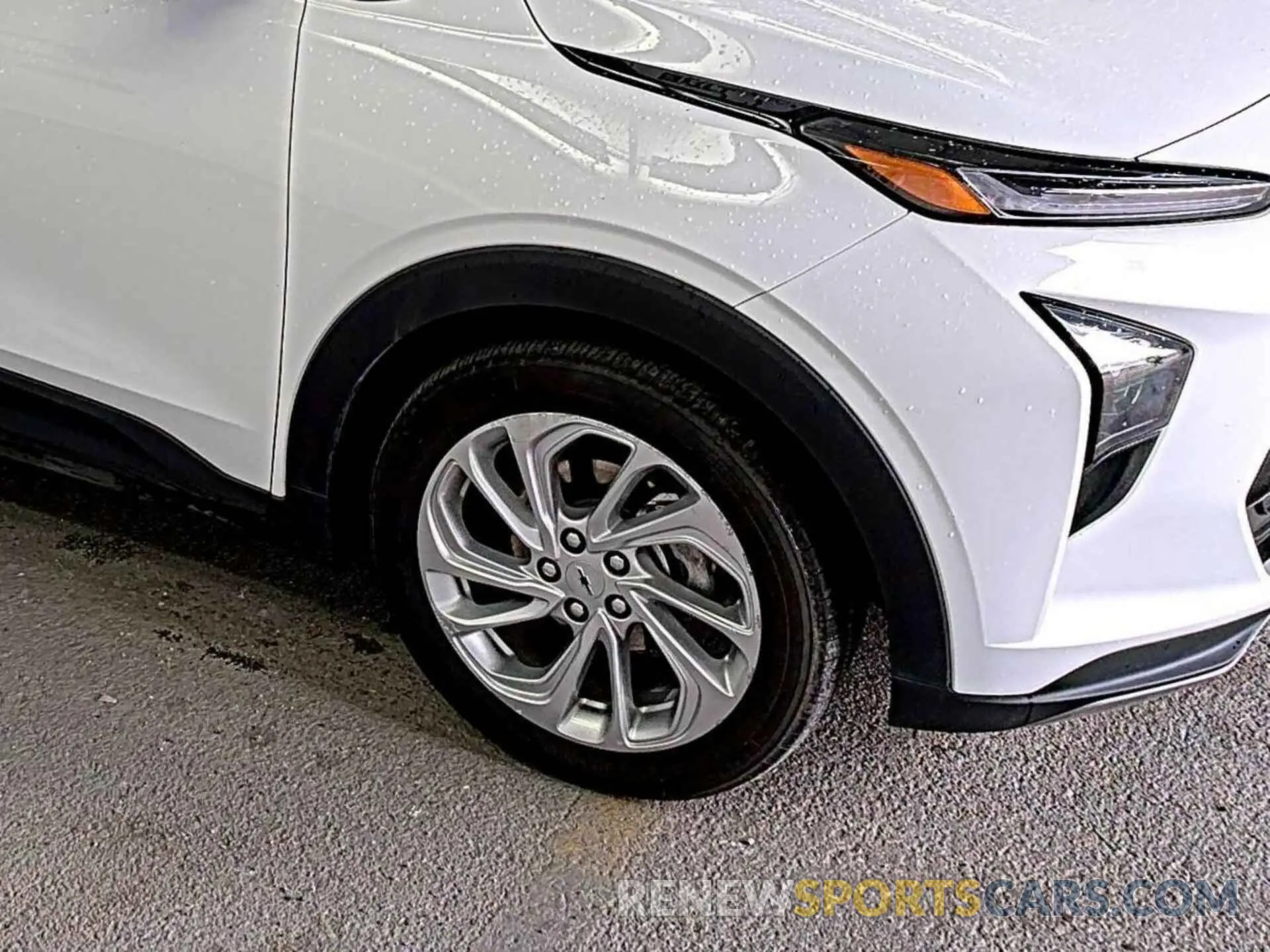 13 Фотография поврежденного автомобиля 1G1FY6S06N4125337 CHEVROLET BOLT EUV 2022