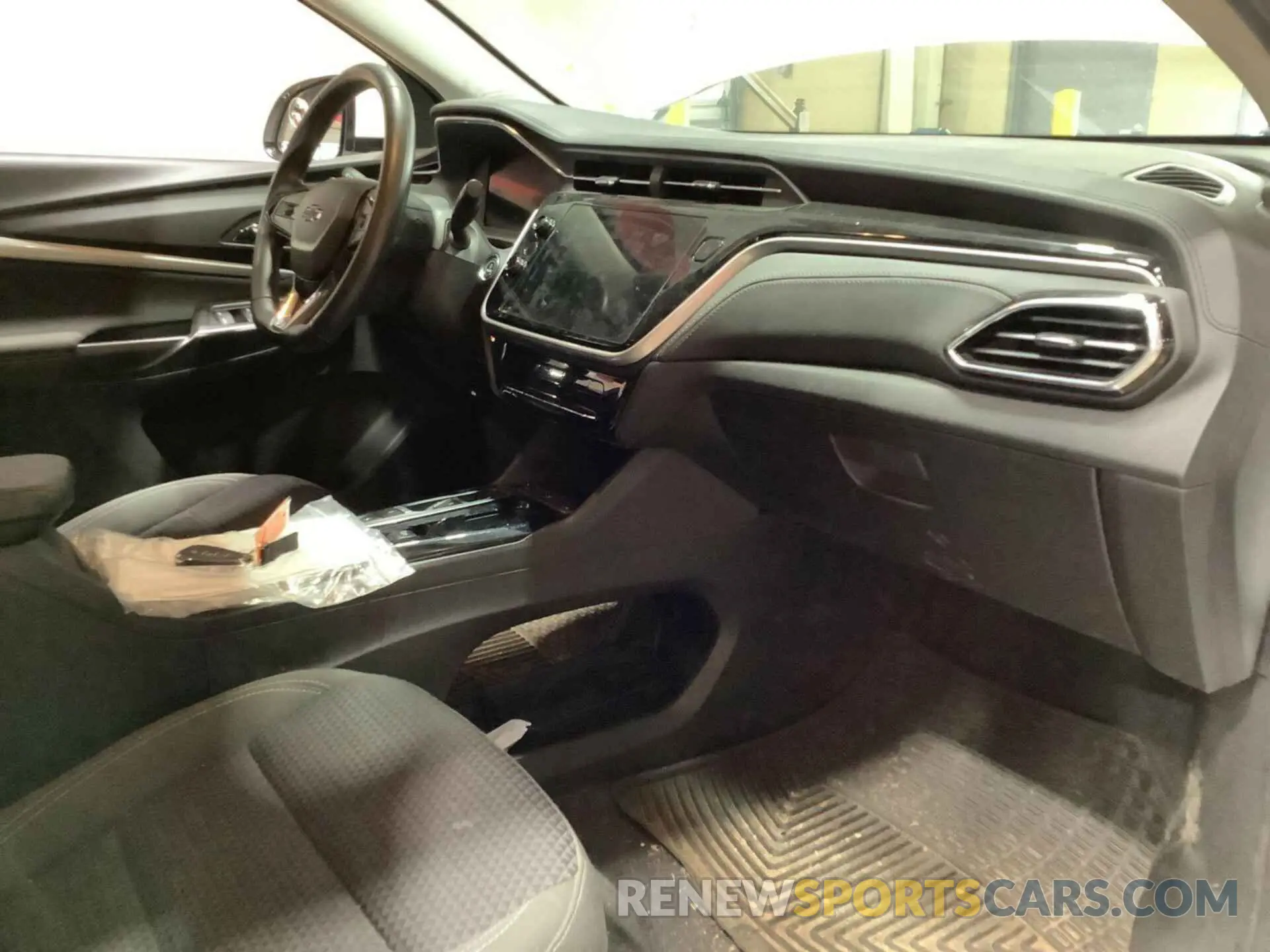 21 Фотография поврежденного автомобиля 1G1FY6S06N4125337 CHEVROLET BOLT EUV 2022
