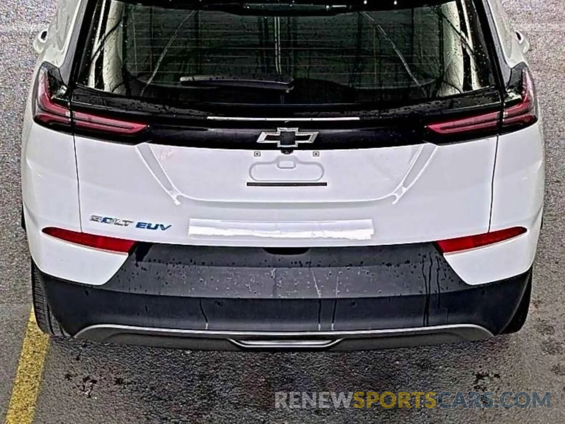 8 Фотография поврежденного автомобиля 1G1FY6S06N4125337 CHEVROLET BOLT EUV 2022