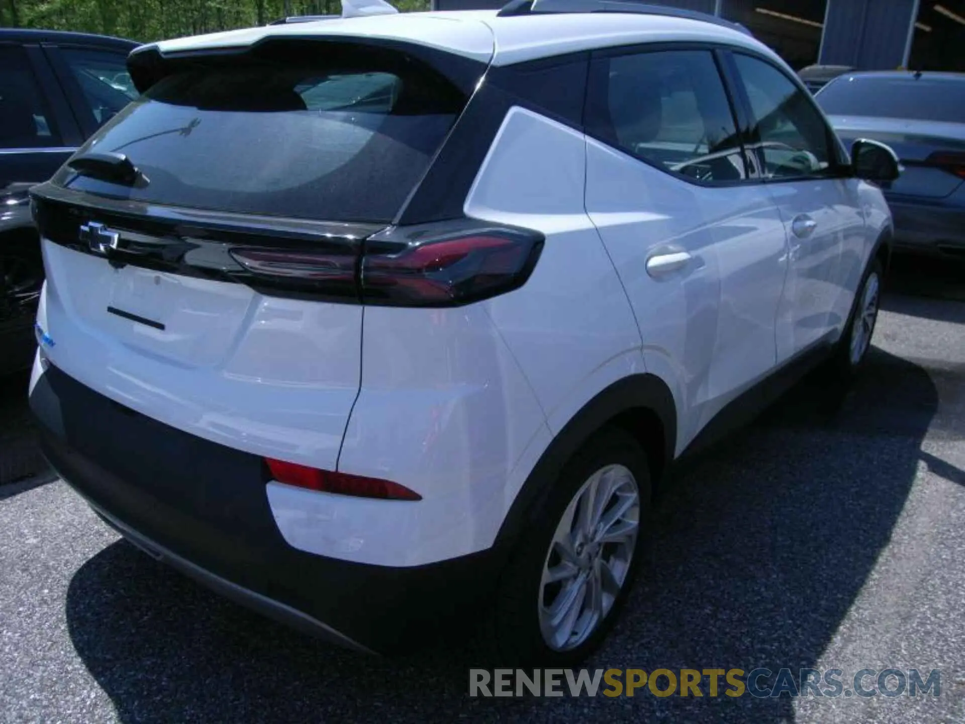 7 Фотография поврежденного автомобиля 1G1FY6S09N4125588 CHEVROLET BOLT EUV 2022