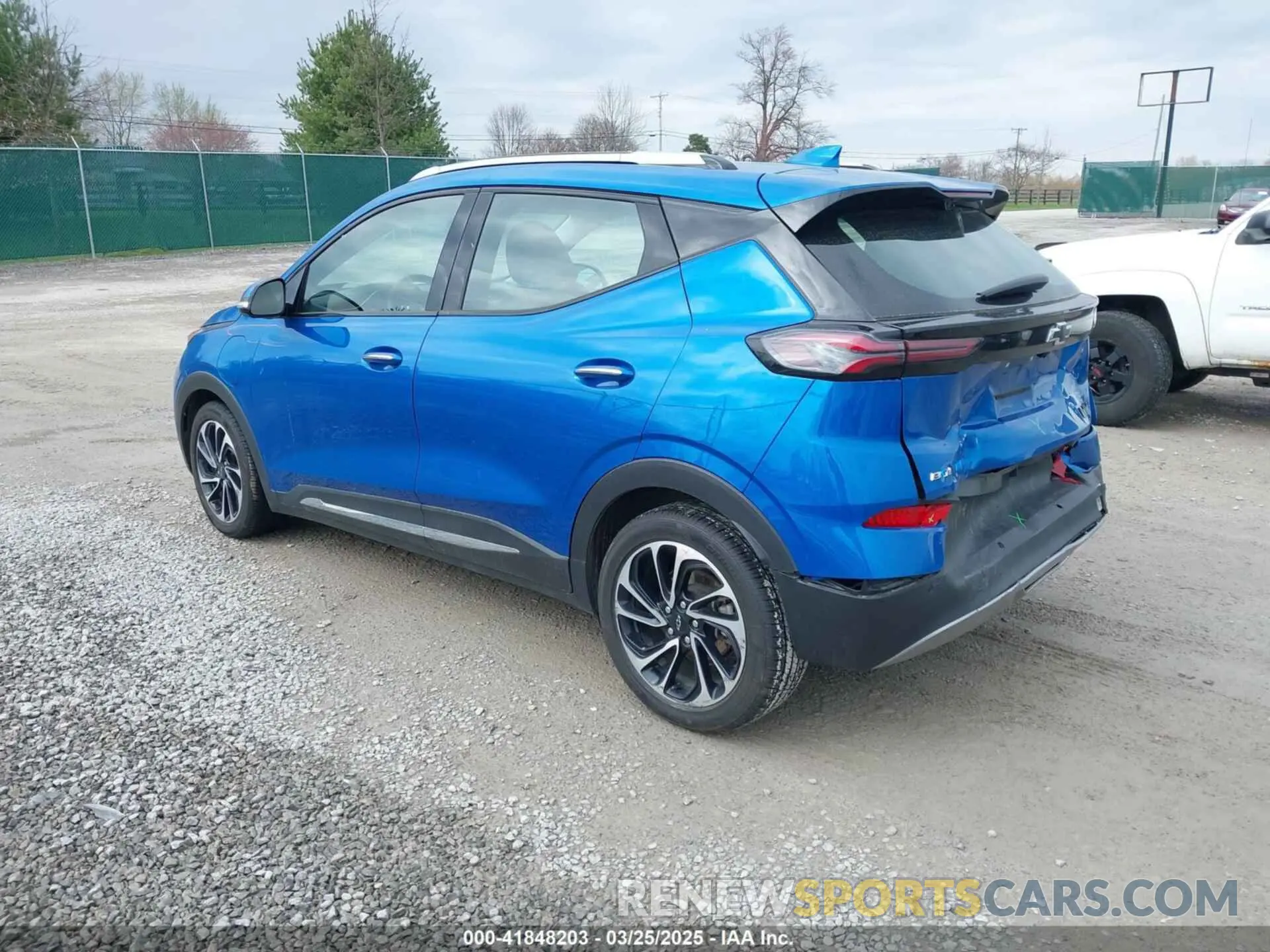3 Photograph of a damaged car 1G1FZ6S00N4133902 CHEVROLET BOLT EUV 2022
