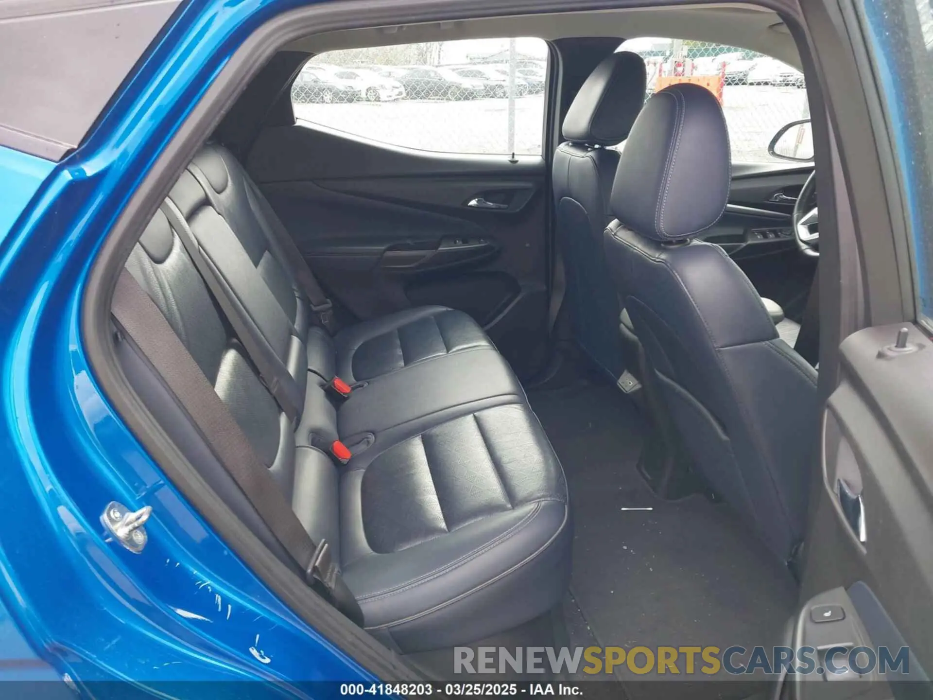 8 Photograph of a damaged car 1G1FZ6S00N4133902 CHEVROLET BOLT EUV 2022