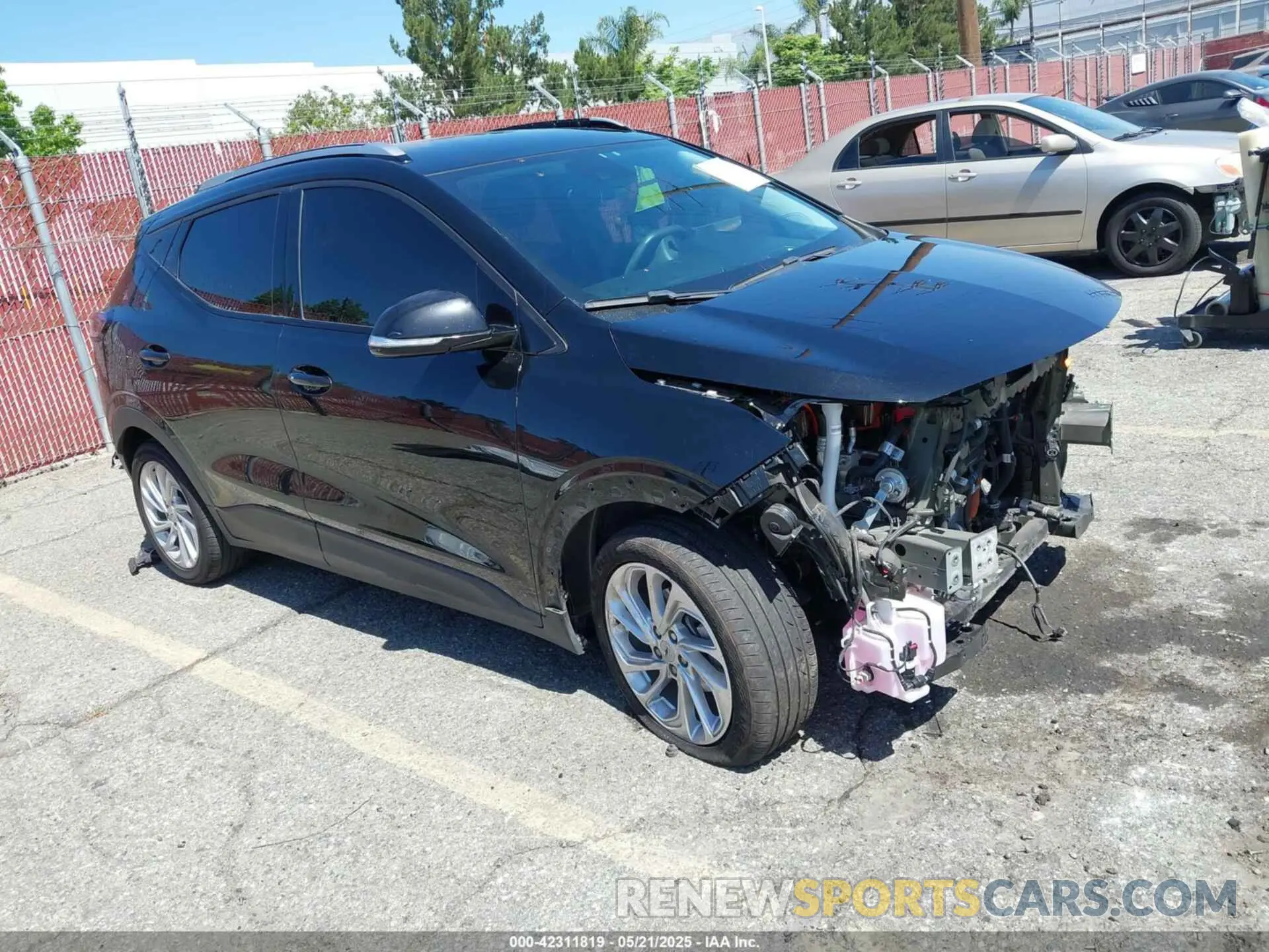 1 Фотография поврежденного автомобиля 1G1FY6S00P4152374 CHEVROLET BOLT EUV 2023