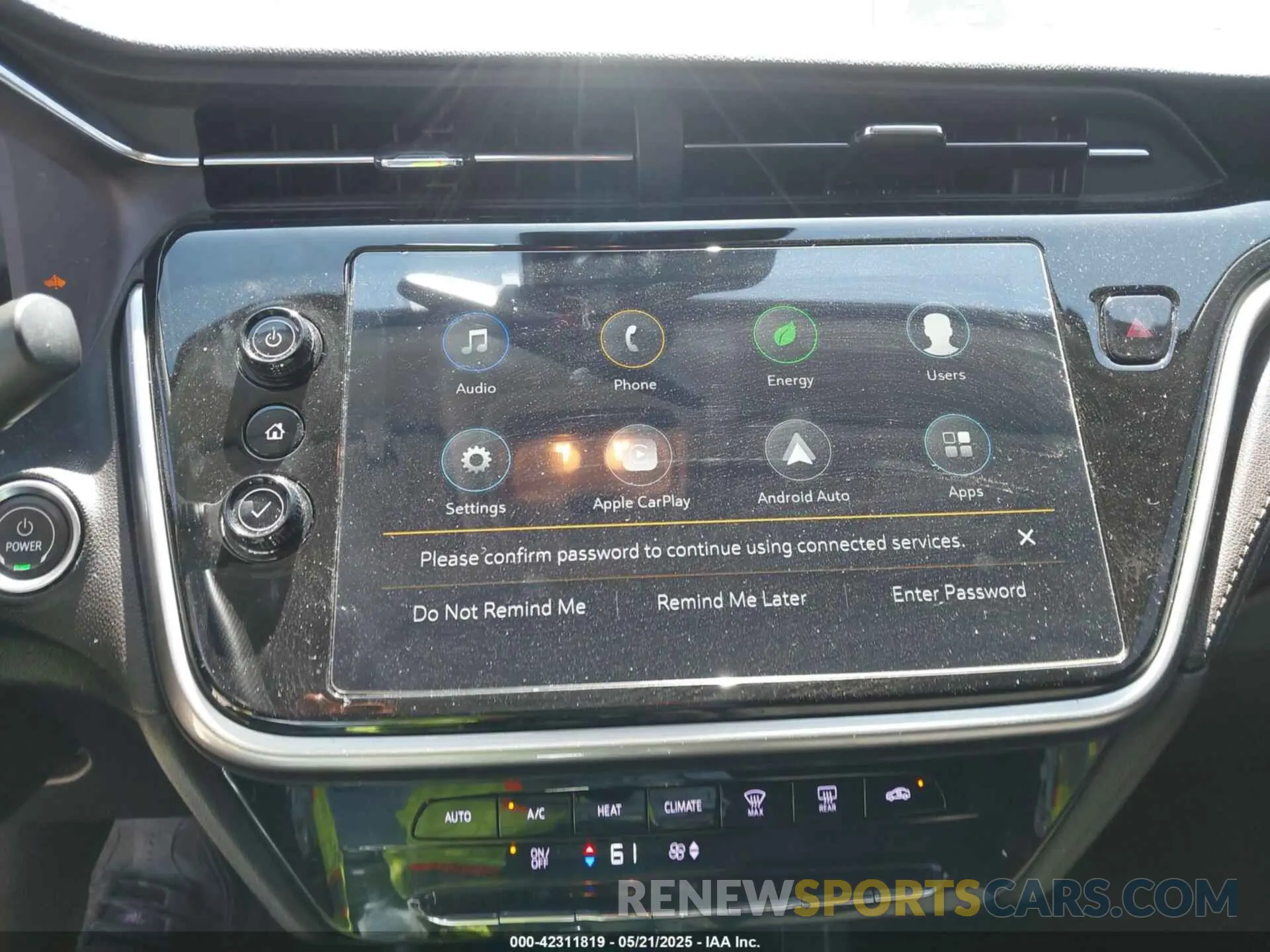 19 Фотография поврежденного автомобиля 1G1FY6S00P4152374 CHEVROLET BOLT EUV 2023