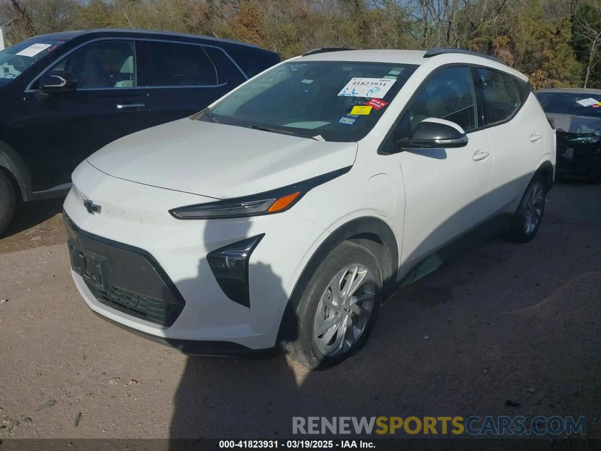 2 Photograph of a damaged car 1G1FY6S00P4153749 CHEVROLET BOLT EUV 2023