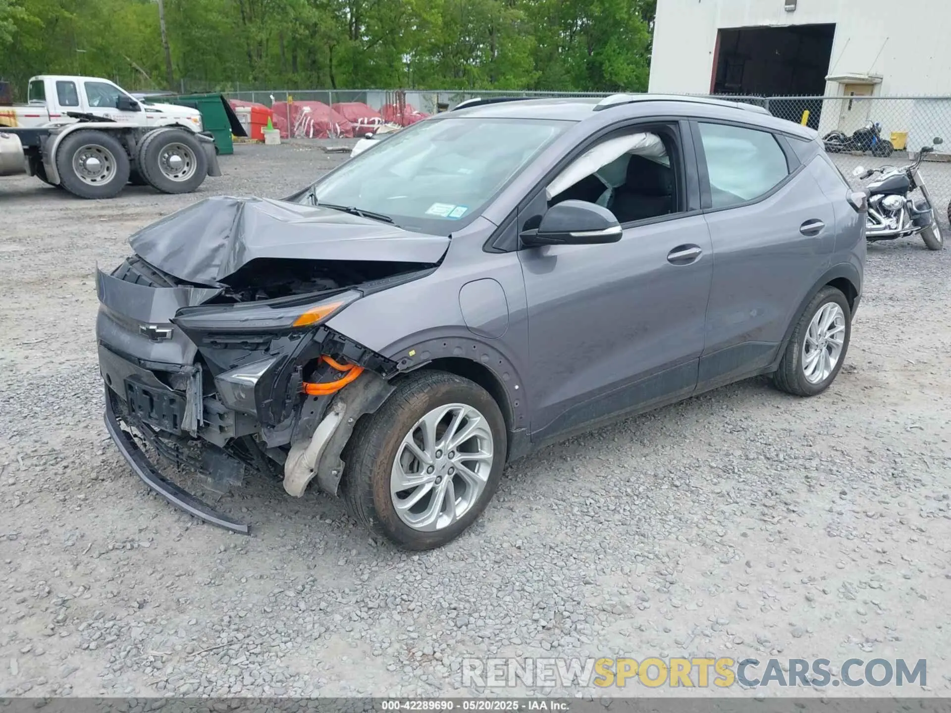2 Photograph of a damaged car 1G1FY6S03P4159187 CHEVROLET BOLT EUV 2023