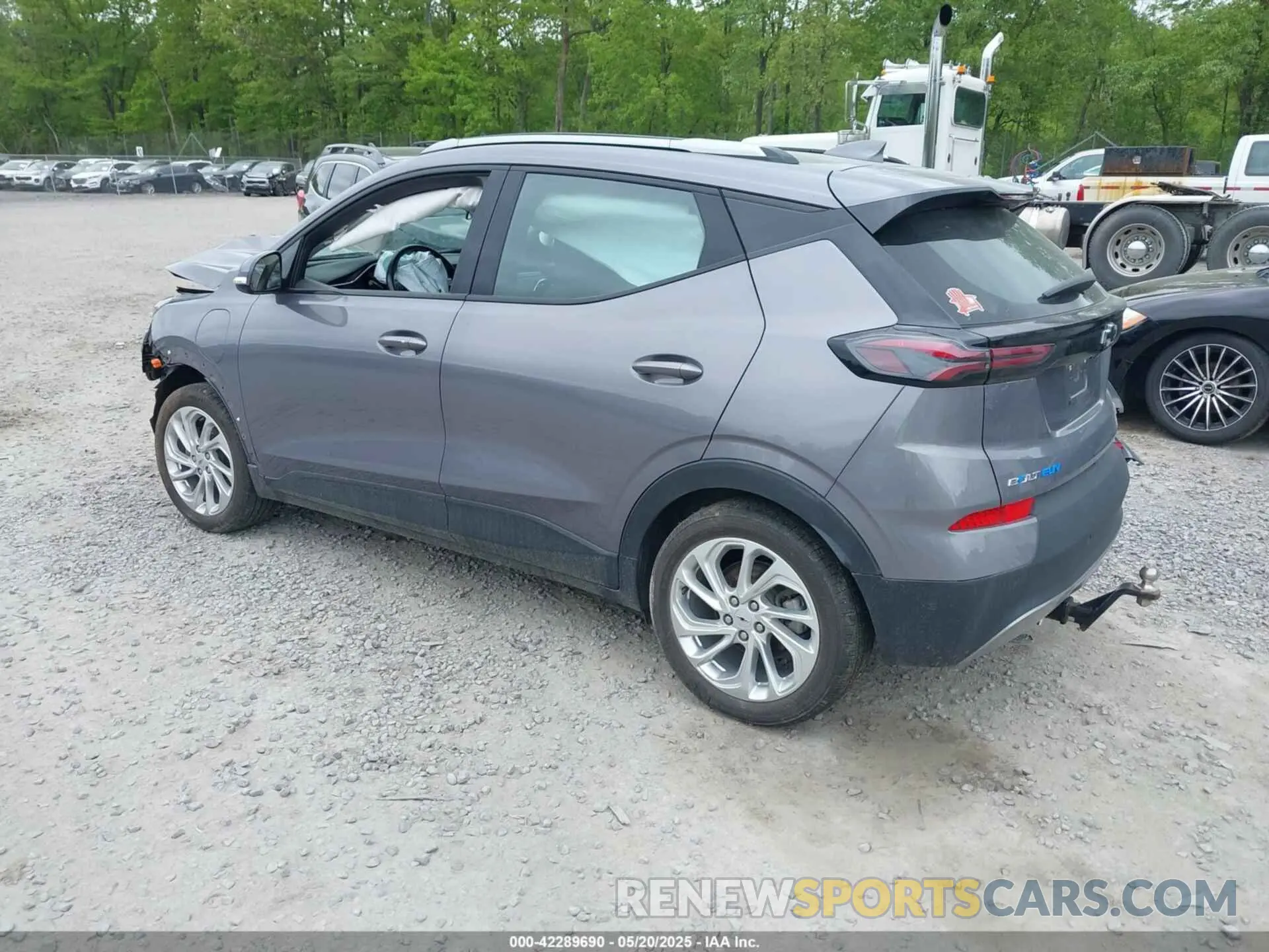 3 Photograph of a damaged car 1G1FY6S03P4159187 CHEVROLET BOLT EUV 2023