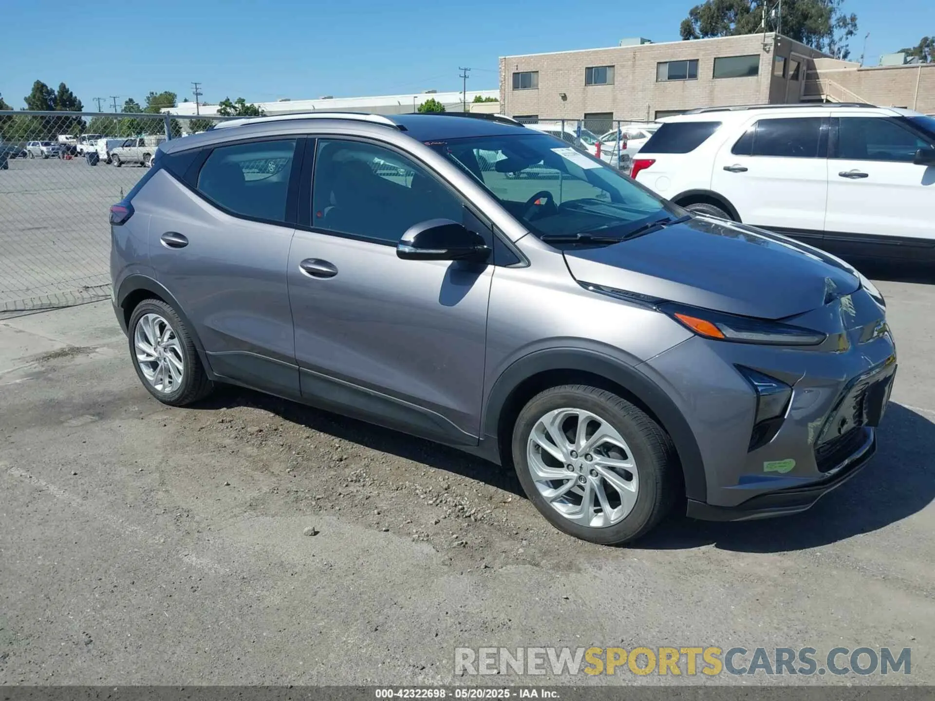 1 Photograph of a damaged car 1G1FY6S05P4134517 CHEVROLET BOLT EUV 2023