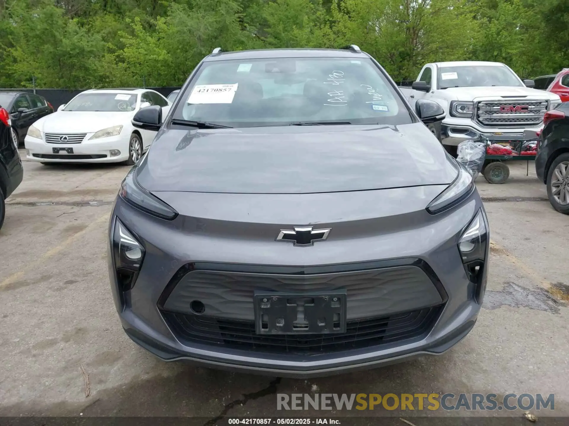 12 Photograph of a damaged car 1G1FY6S06P4146014 CHEVROLET BOLT EUV 2023