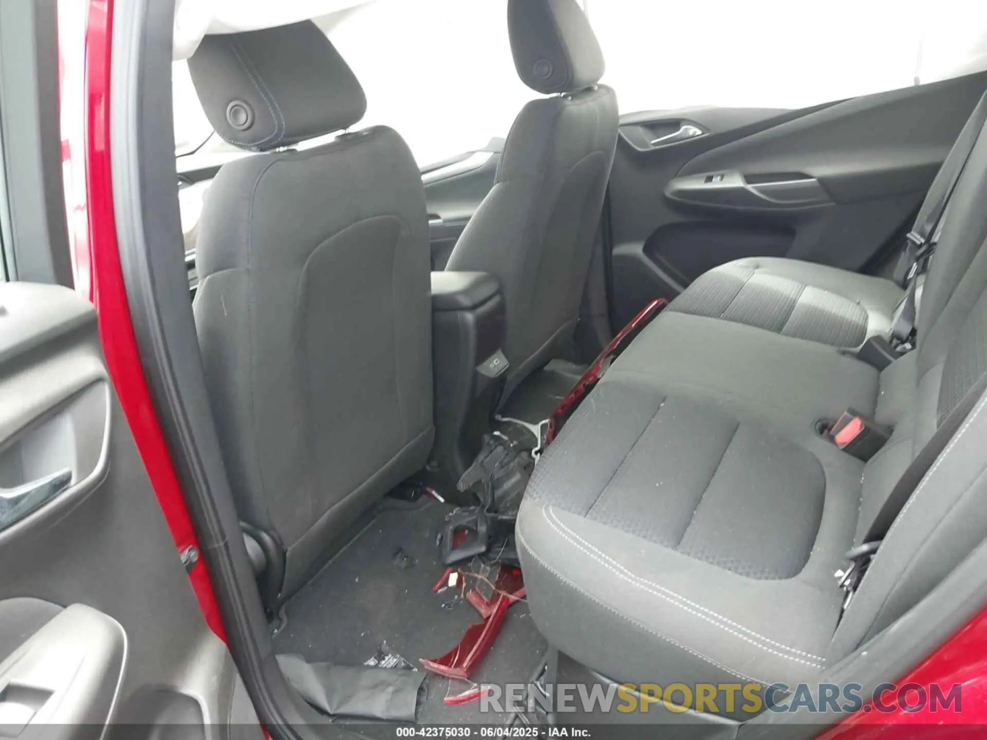 24 Фотография поврежденного автомобиля 1G1FY6S06P4194368 CHEVROLET BOLT EUV 2023