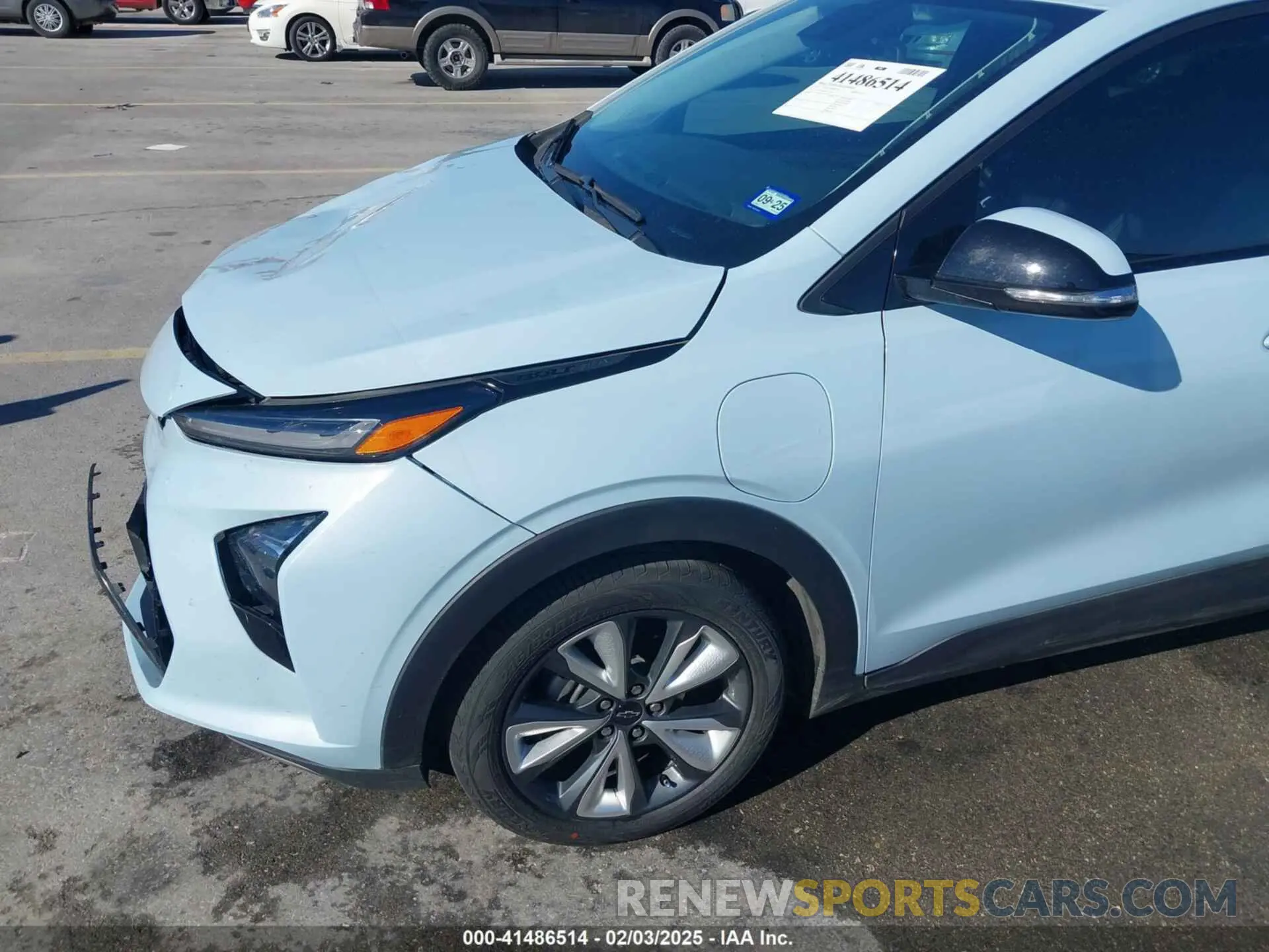19 Фотография поврежденного автомобиля 1G1FY6S08P4131319 CHEVROLET BOLT EUV 2023