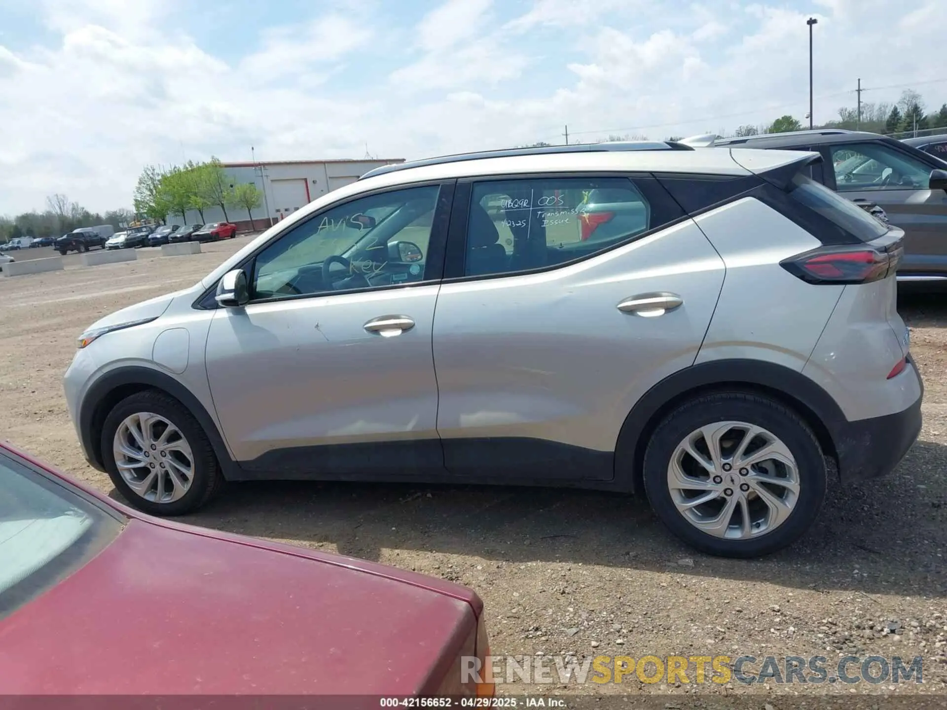 14 Photograph of a damaged car 1G1FY6S08P4135466 CHEVROLET BOLT EUV 2023